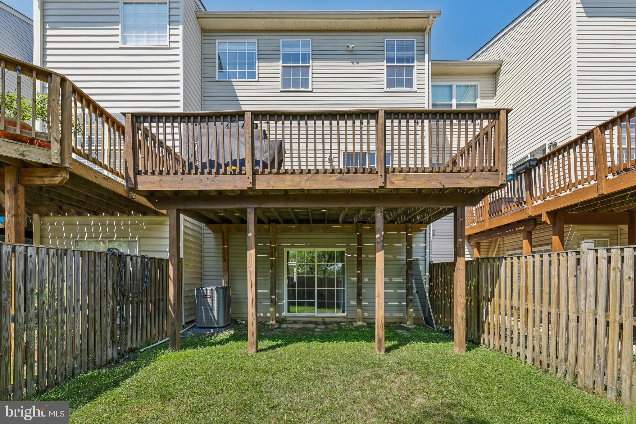 PINEY ORCHARD - Residential