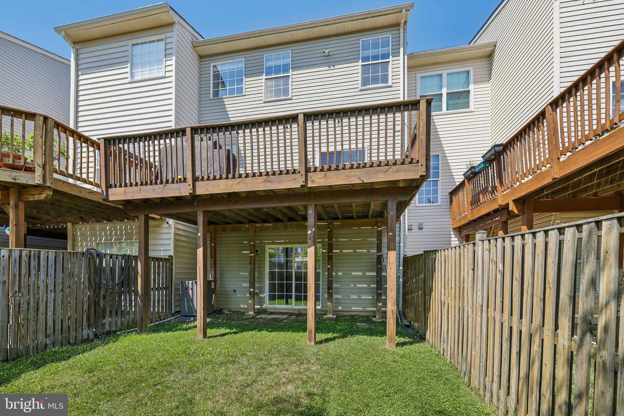 PINEY ORCHARD - Residential