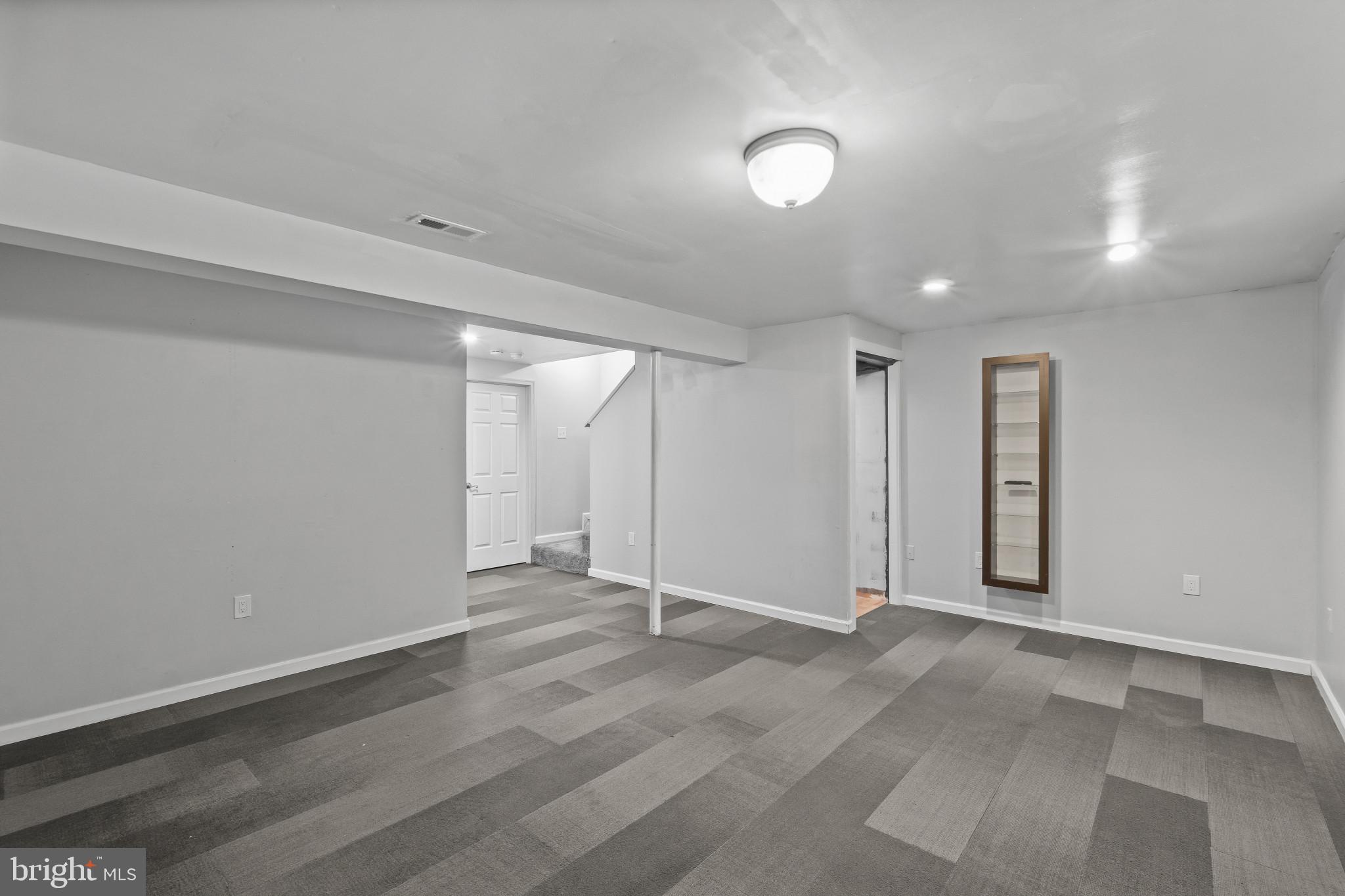RIDGELY CHOICE - Residential