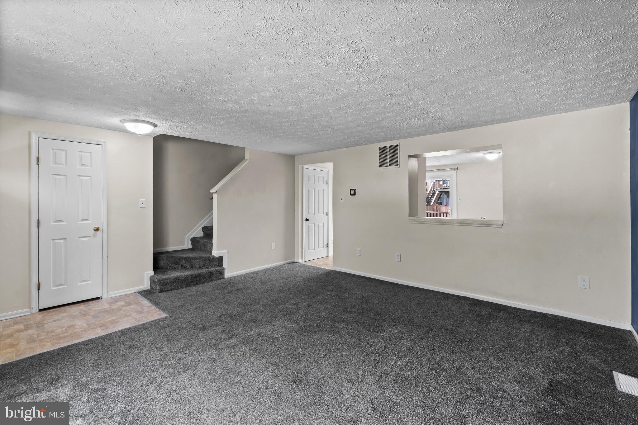 RIDGELY CHOICE - Residential