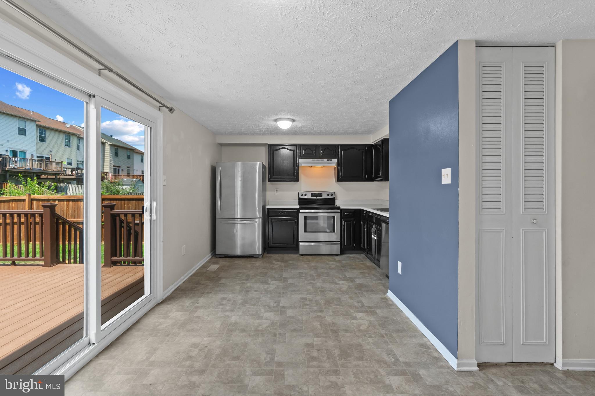 RIDGELY CHOICE - Residential