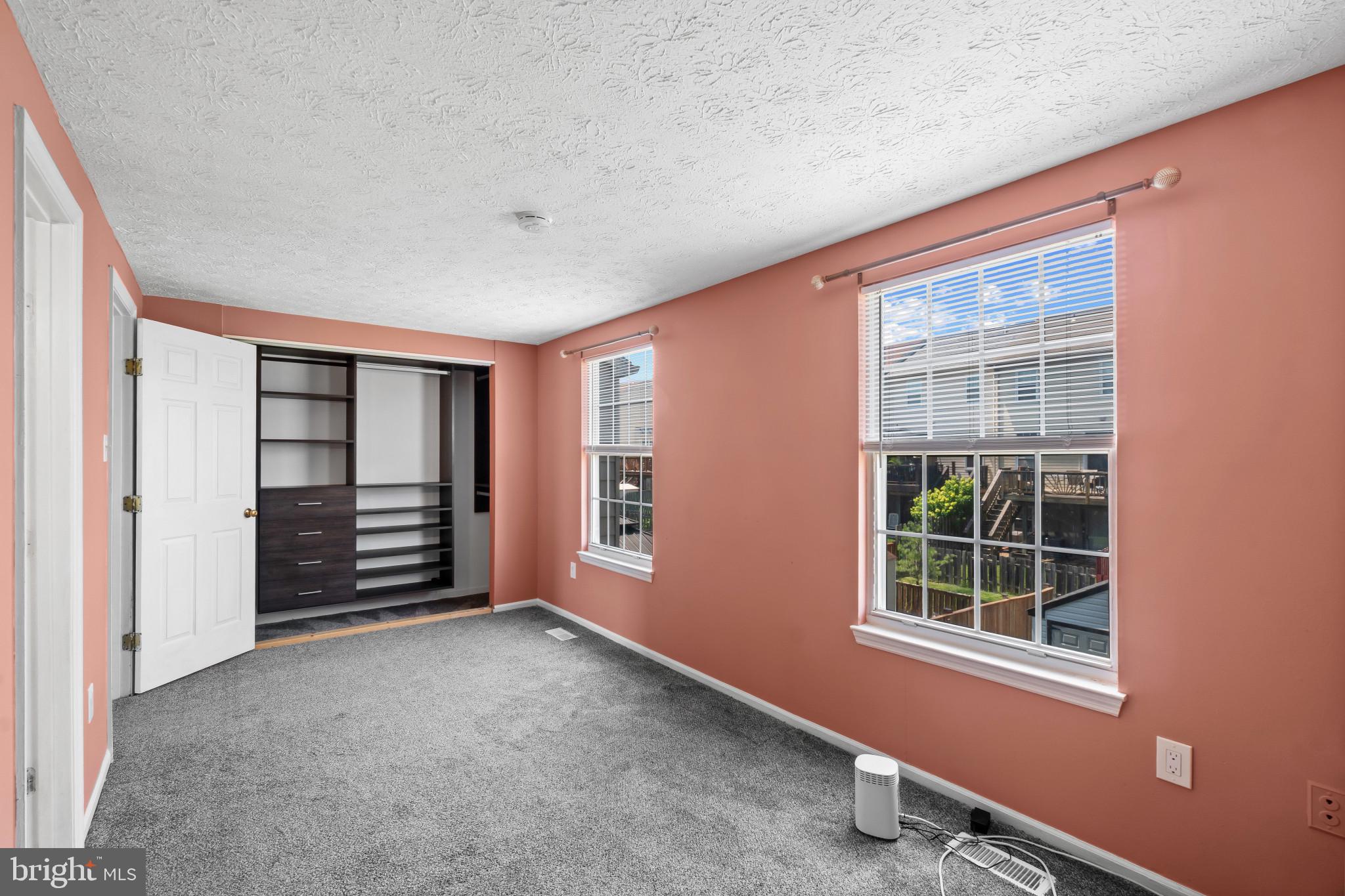 RIDGELY CHOICE - Residential