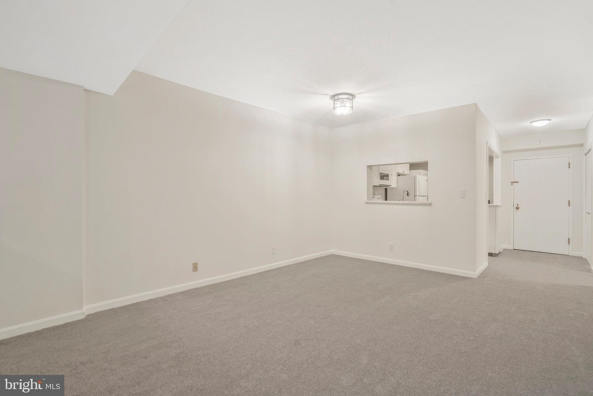CRYSTAL PARK - Residential Lease
