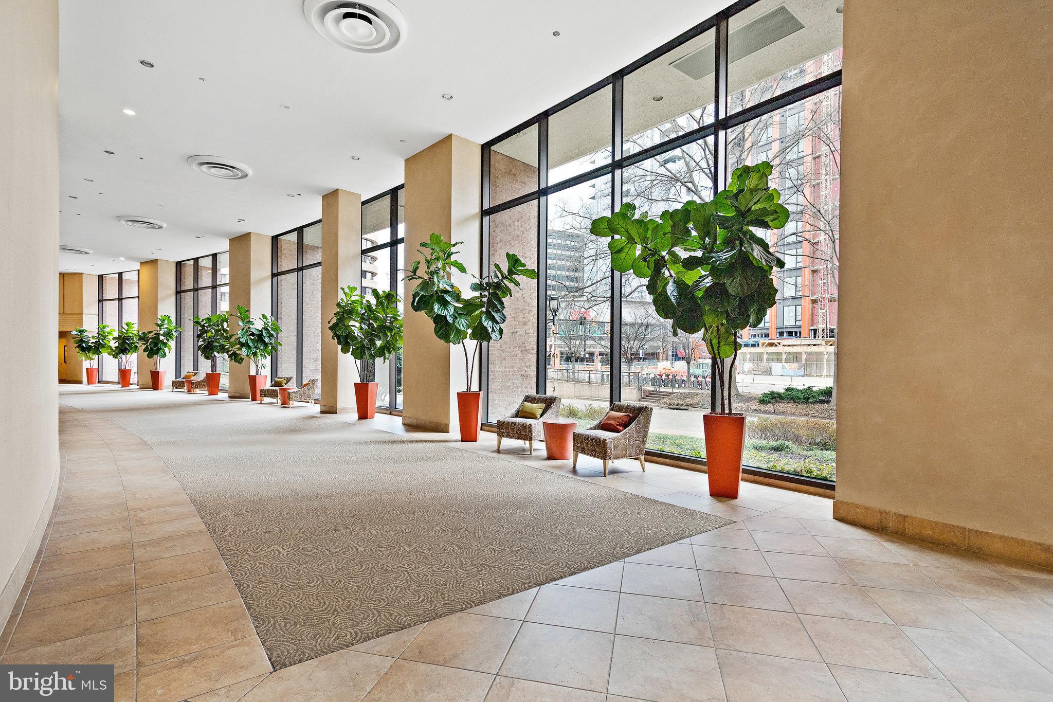CRYSTAL PARK - Residential Lease