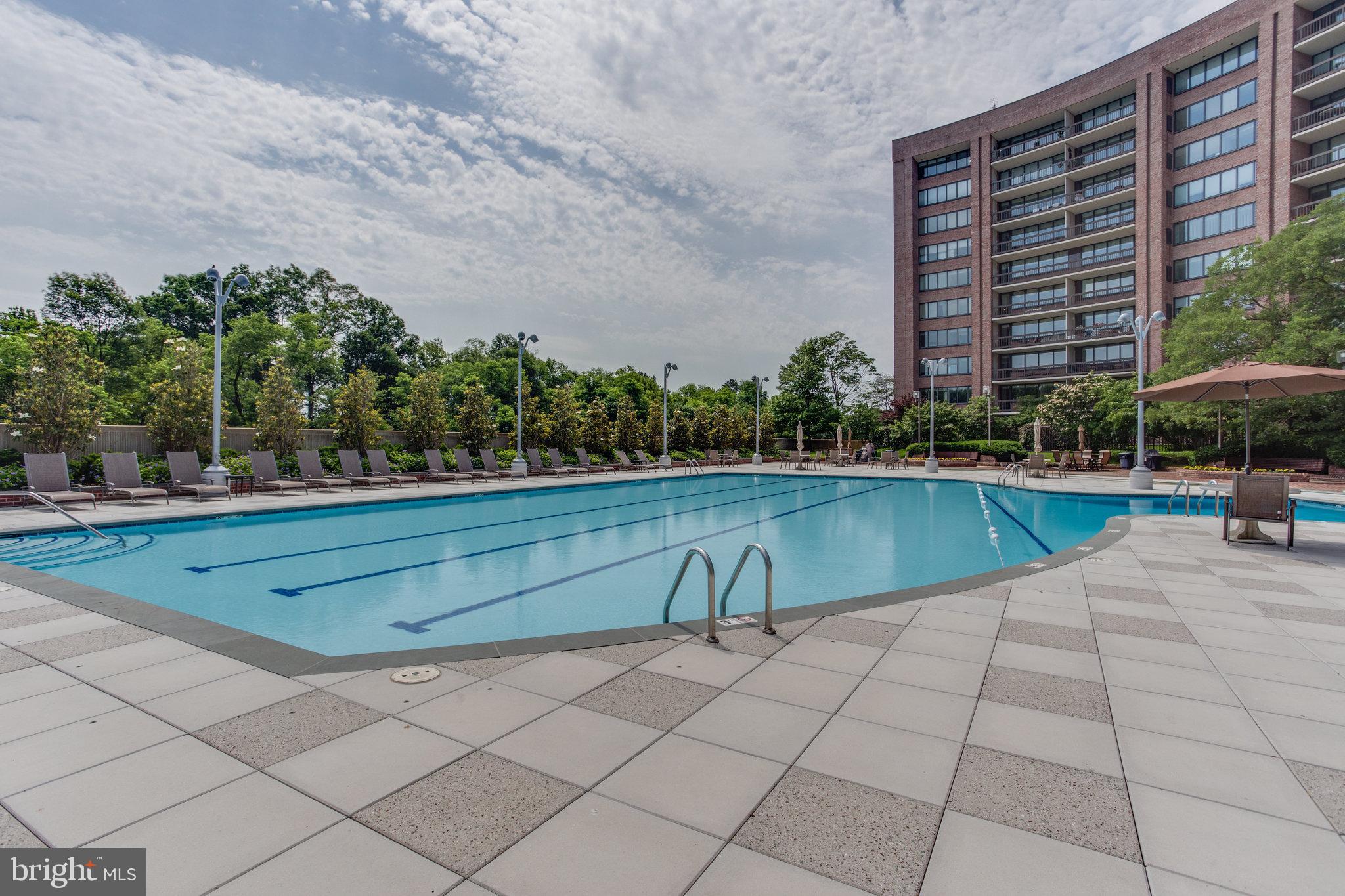 CRYSTAL PARK - Residential Lease