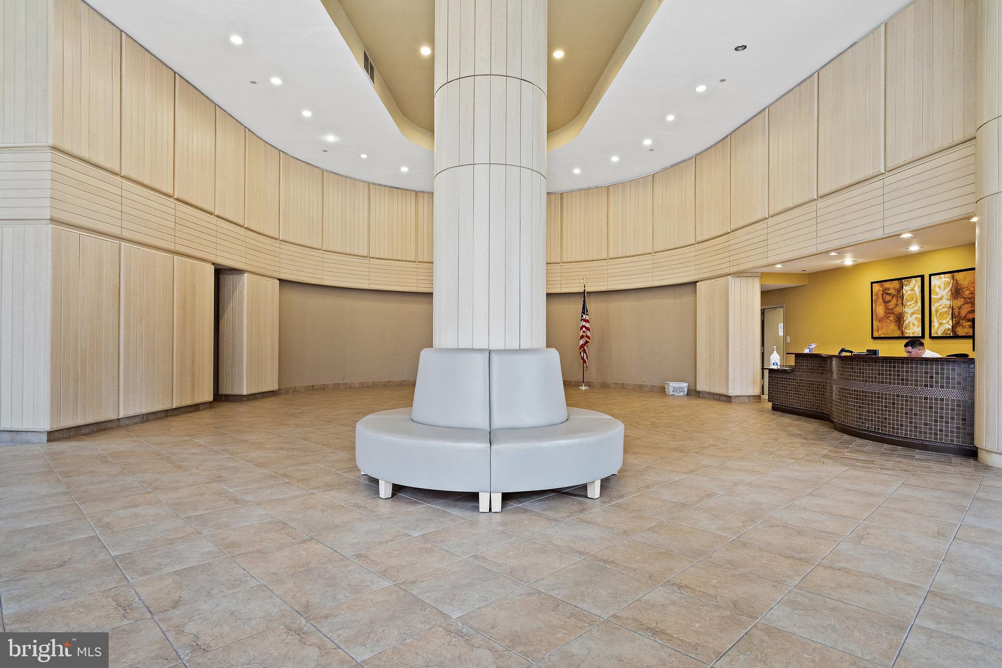 CRYSTAL PARK - Residential Lease