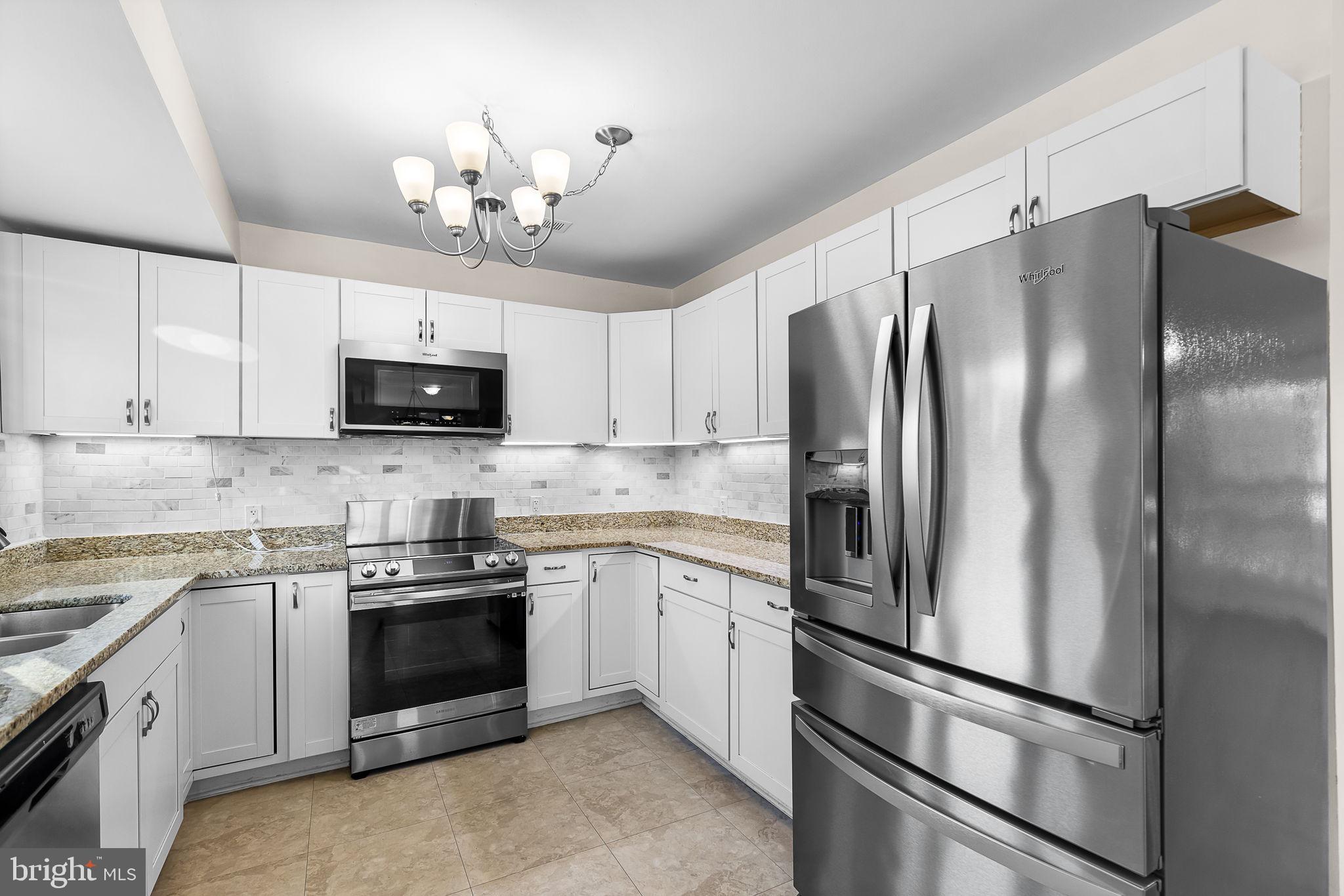 WARRENTON LAKES - Residential