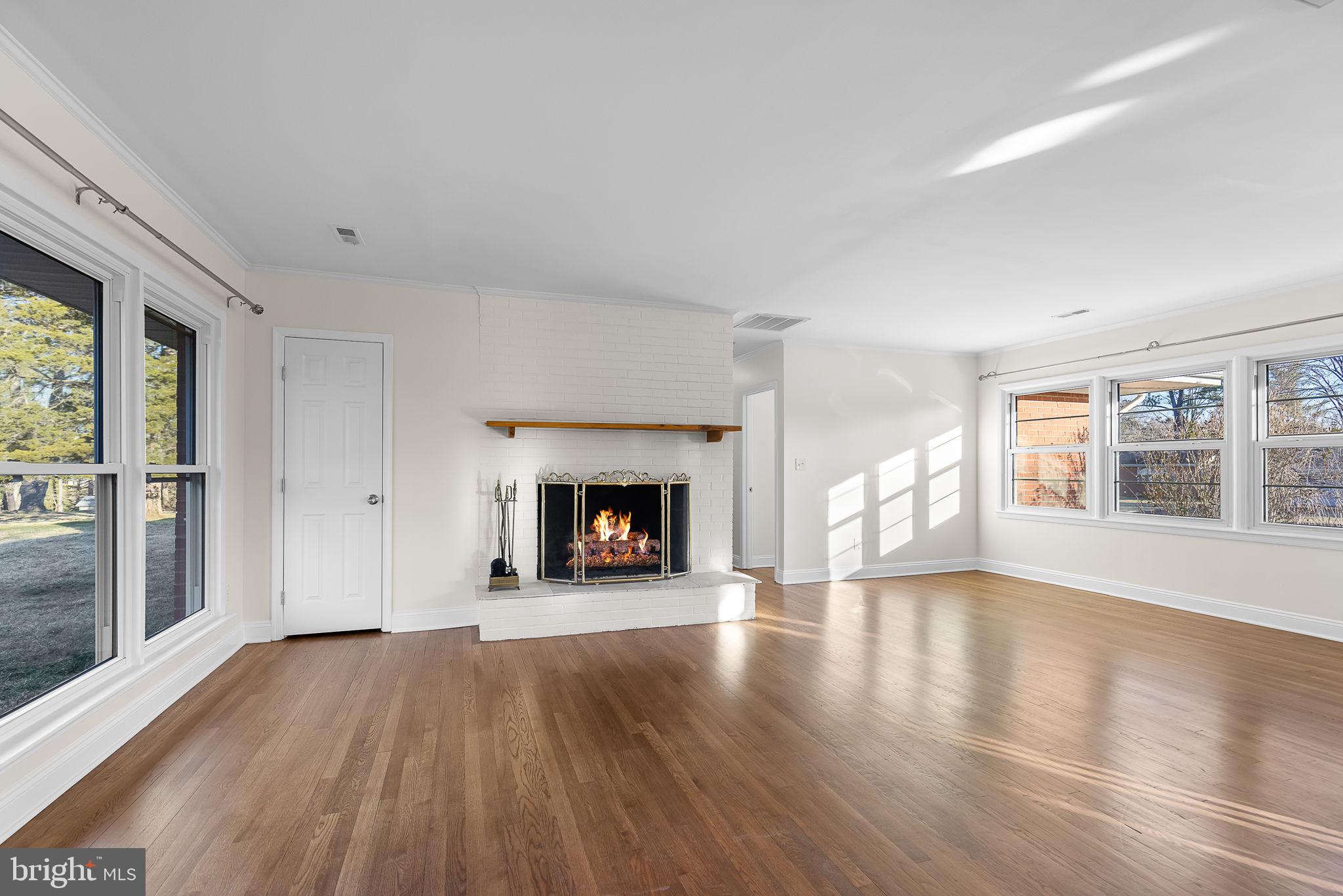 WARRENTON LAKES - Residential