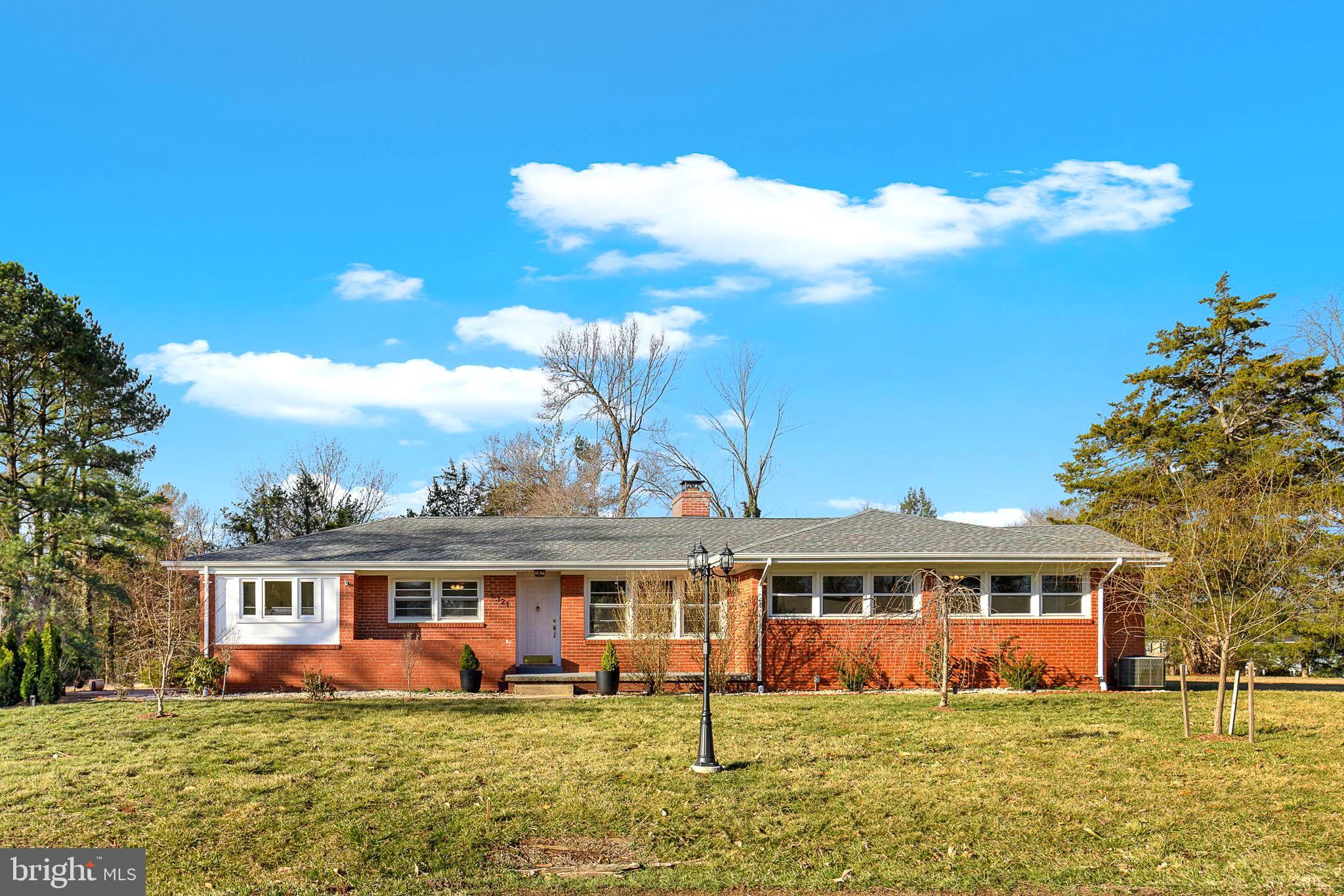 Welcome to your dream home, a stunning brick rambler nestled in the serene town of Warrenton, where country charm meets modern elegance!  This beautifully updated 3-bedroom, 2-bathroom residence sits on a spacious 0.96-acre lot, providing an idyllic private oasis just moments from town amenities.  With an impressive layout, an 1,800-sf walkout basement, and modern upgrades, this property is a must-see for
anyone looking to enjoy the best of both worlds.
Step inside to find elegant hardwood floors, a bright sunroom perfect for morning coffee, and a generous primary bedroom that easily fits a king-sized bed.  The stylishly remodeled kitchen and bathrooms feature
modern cabinets, granite countertops, and new appliances.  Outside, the expansive driveway accommodates both a boat and an RV, while the beautifully landscaped yard offers space for gardening and outdoor living.  Enjoy community access to a serene lake ideal for fishing and canoeing.
Located on the DC side of Warrenton, this brick rambler combines convenience with tranquility, providing easy access to shopping and major routes.  With R2 zoning allowing for various potential uses, this
home is an incredible opportunity for both homeowners and investors alike. 
Don’t miss your chance to make this dream home yours today!
