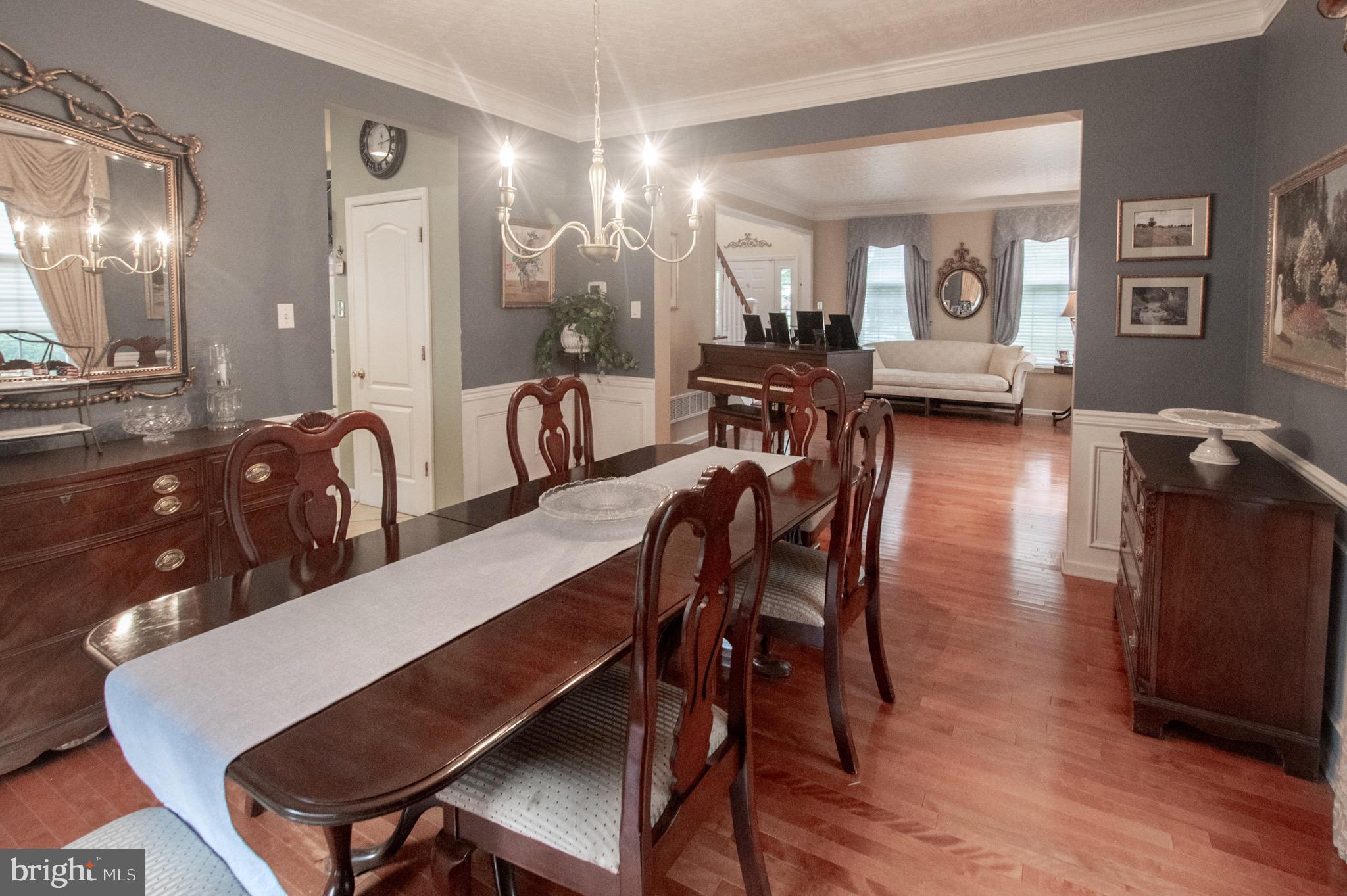 MEADOW RUN - Residential