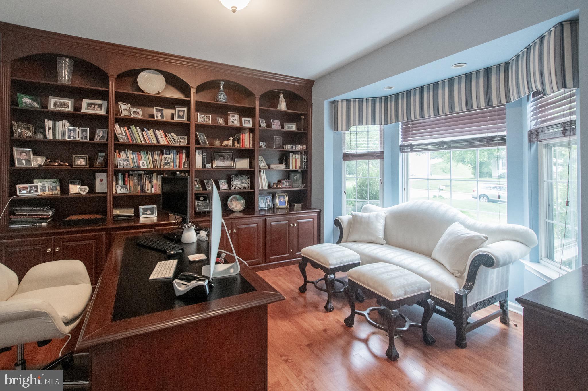 MEADOW RUN - Residential