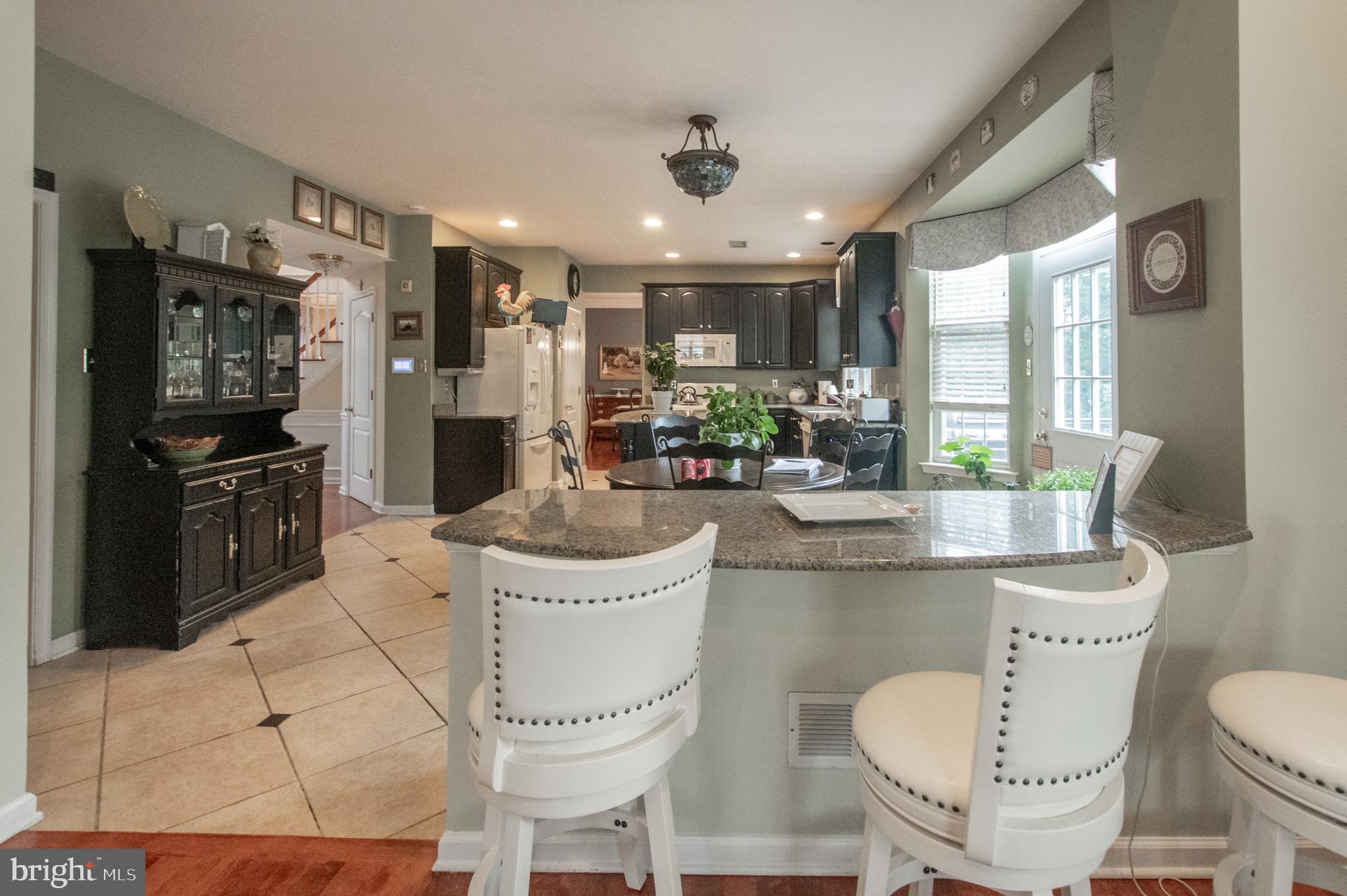 MEADOW RUN - Residential
