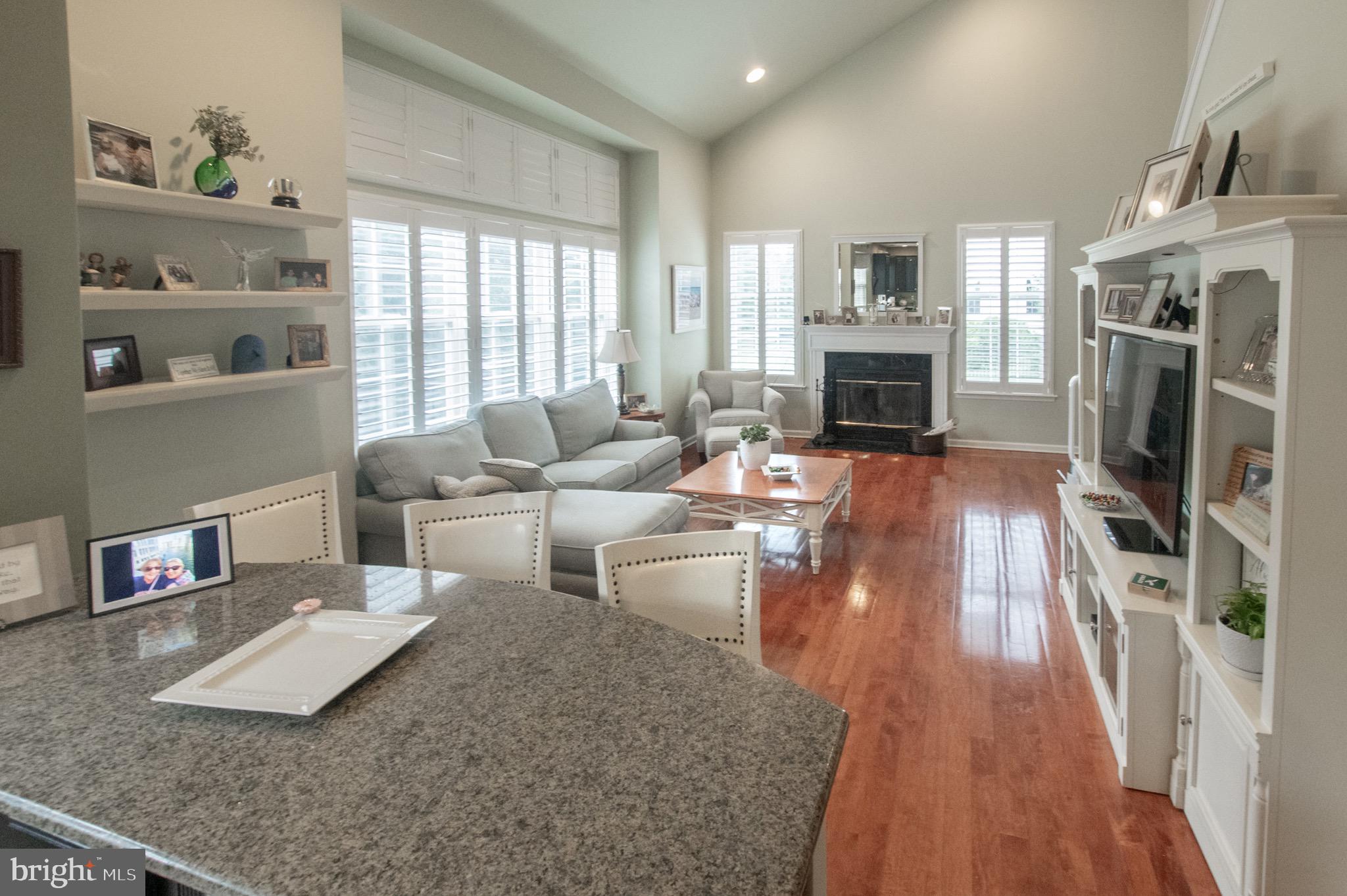 MEADOW RUN - Residential