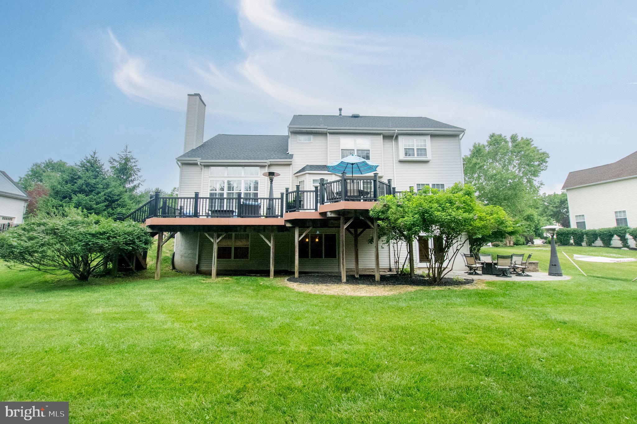 MEADOW RUN - Residential