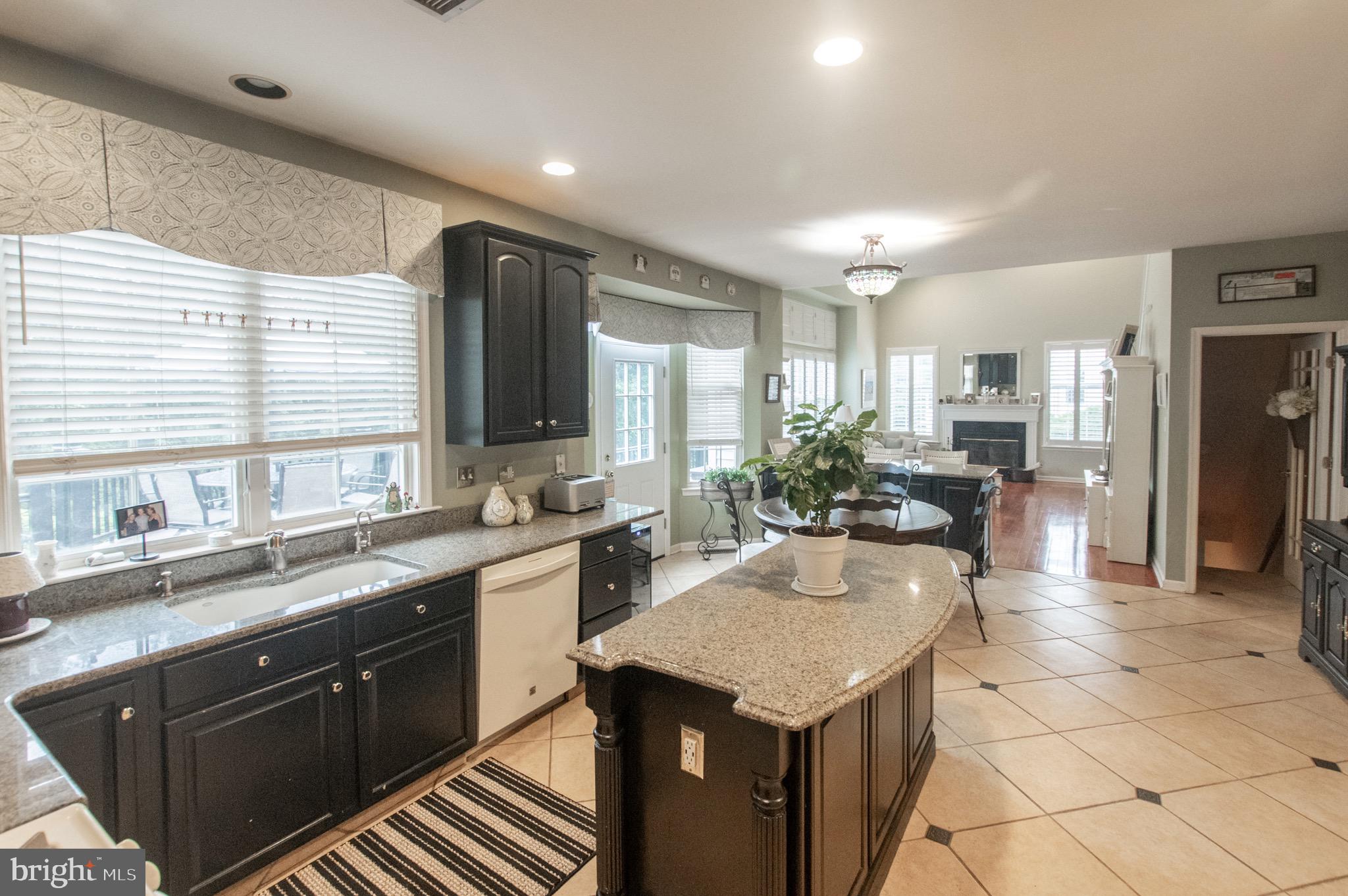 MEADOW RUN - Residential