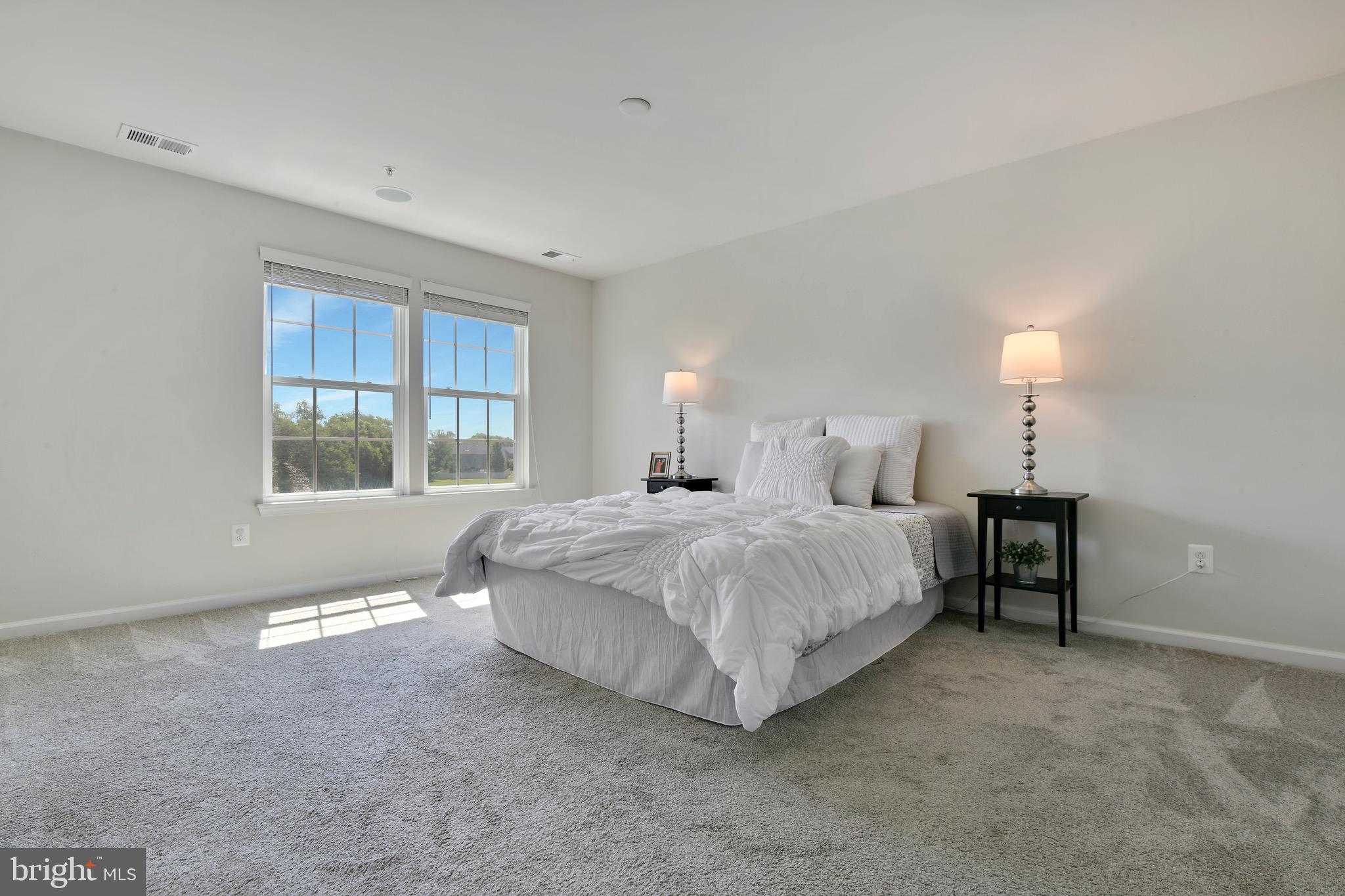 LINTON AT BALLENGER - Residential