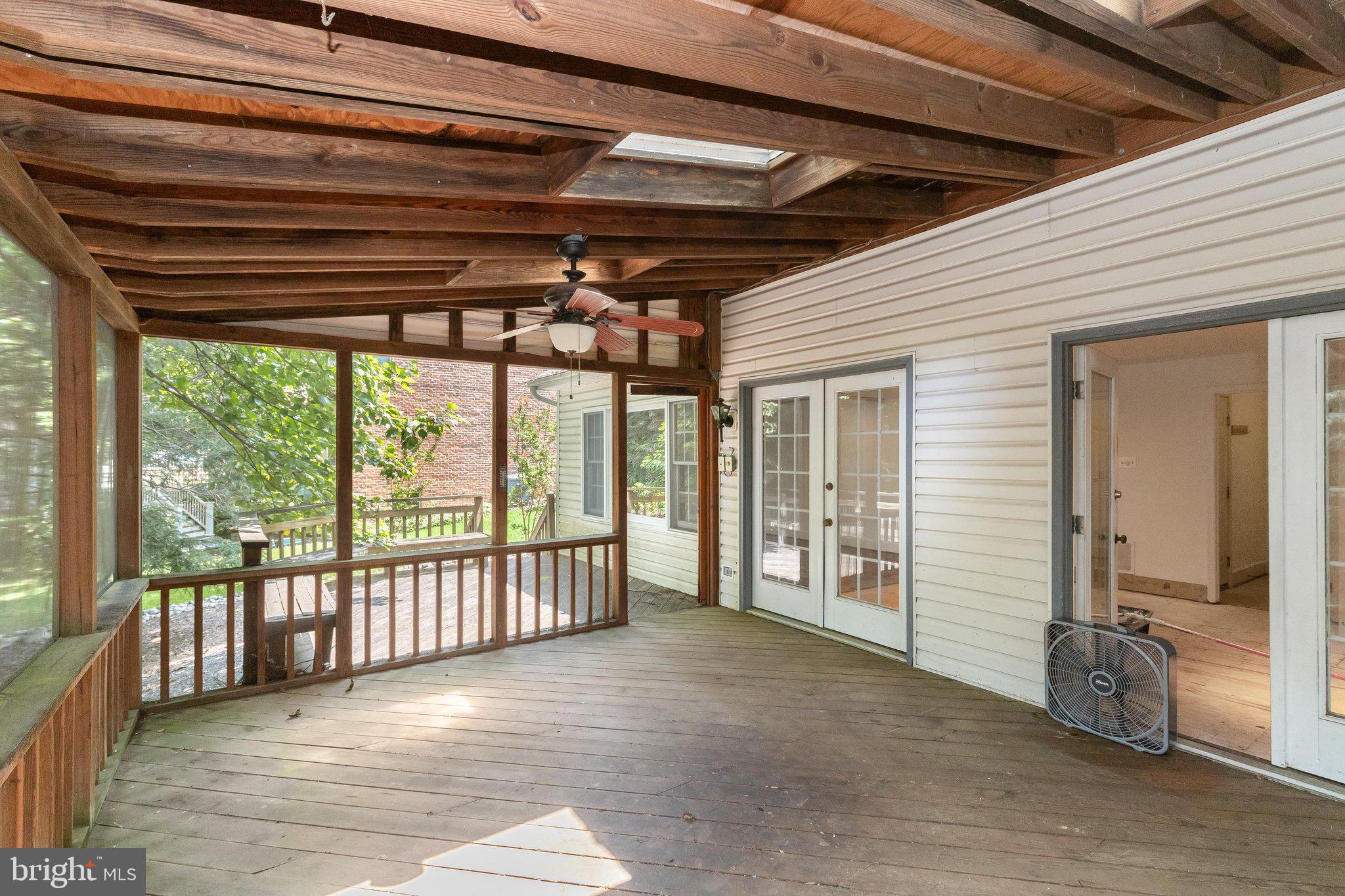 DORSEY HALL - Residential