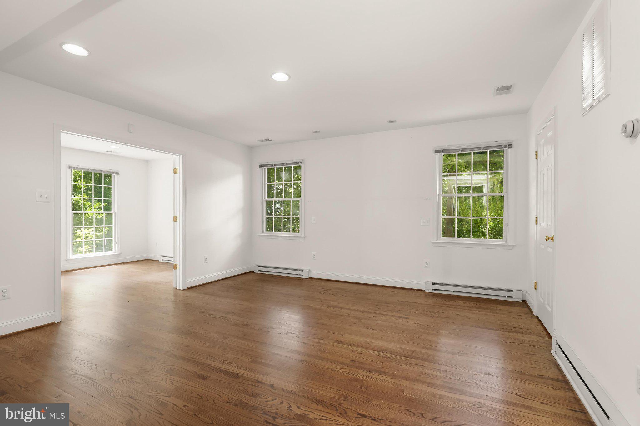 DORSEY HALL - Residential