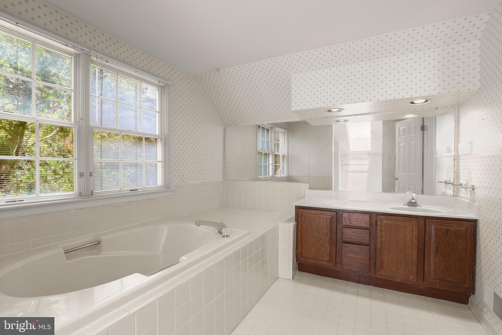 DORSEY HALL - Residential