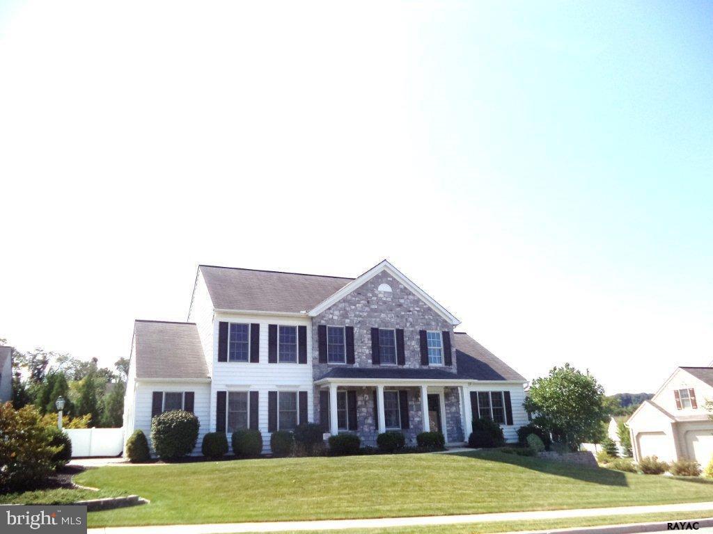 Super & convenient location.  Stone front, archways & vaulted ceiling, skylights, open flr plan, 1-yr-old dishwasher, newer microwave, ceramic back-splash, 2 pantries, Fox heated pool & salt generator, Bilco door, radon mitigation system, 2-bowled vanities, furnace humidifier, new sump pump, well-kept side-load GAR.