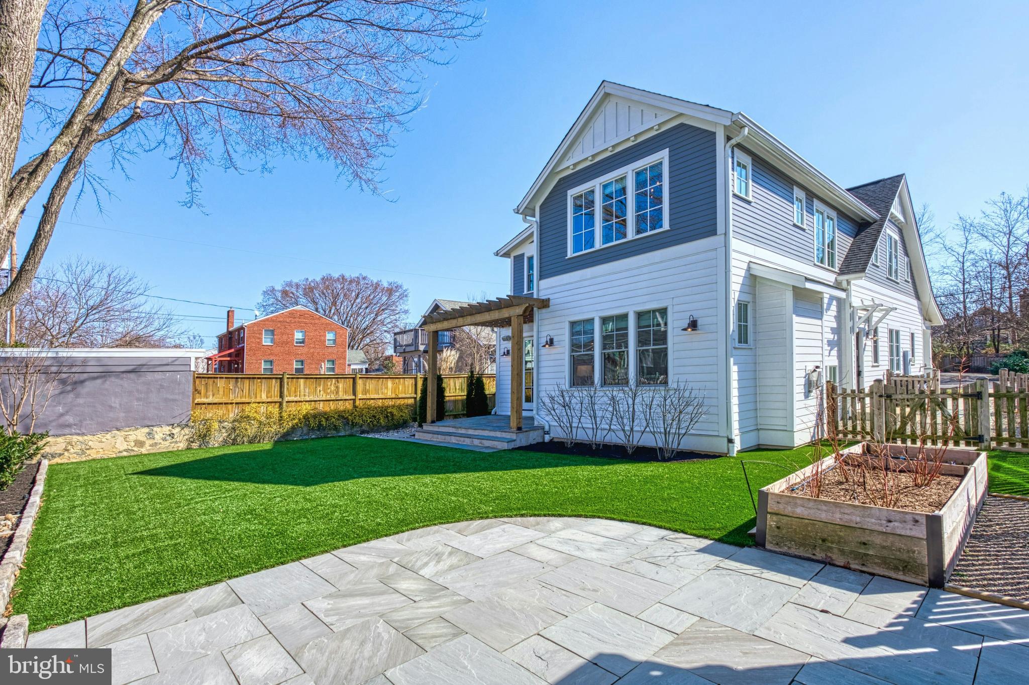 DEL RAY - Residential