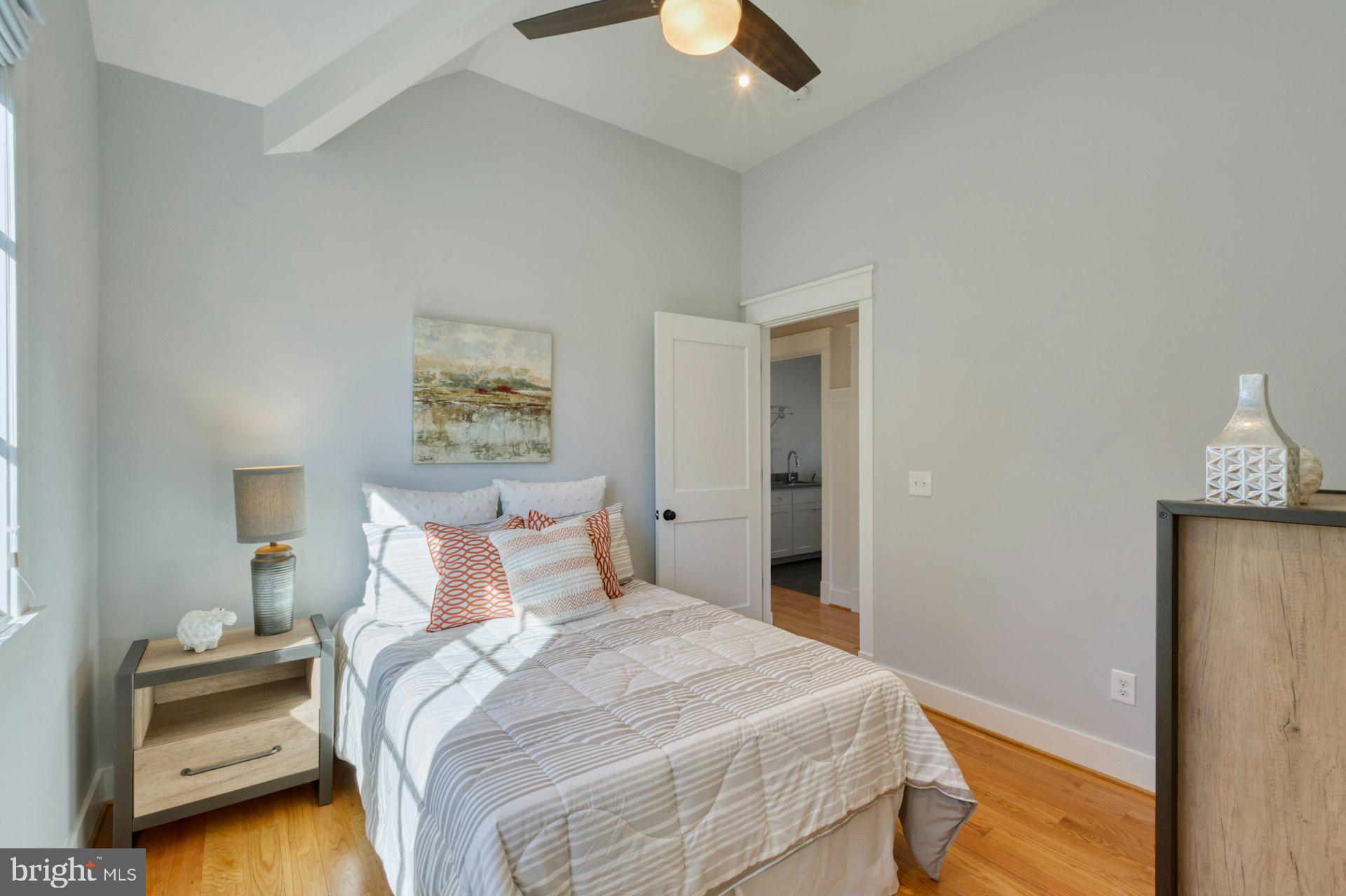DEL RAY - Residential