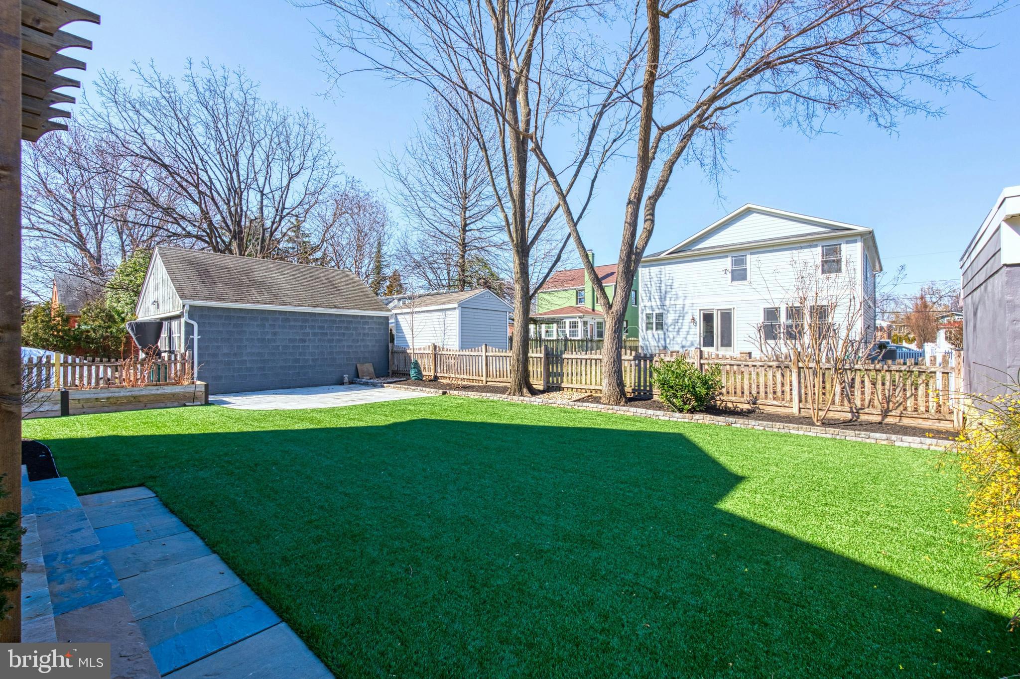 DEL RAY - Residential