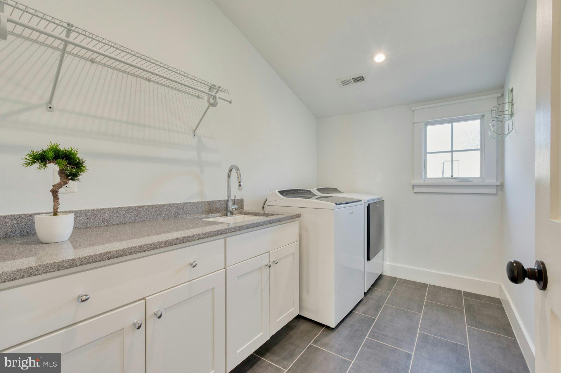 DEL RAY - Residential