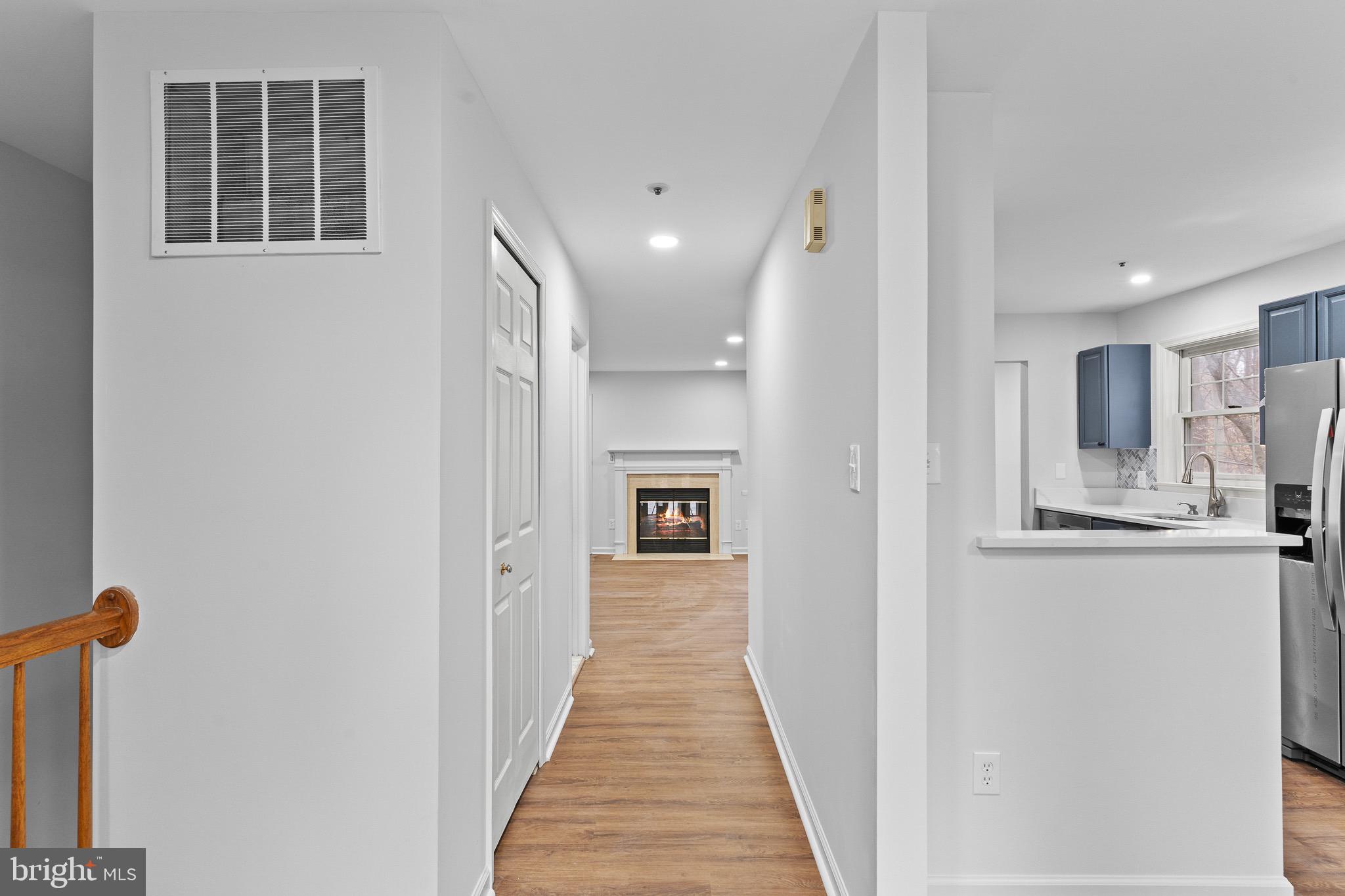 LANDINGS POINT CONDO - Residential