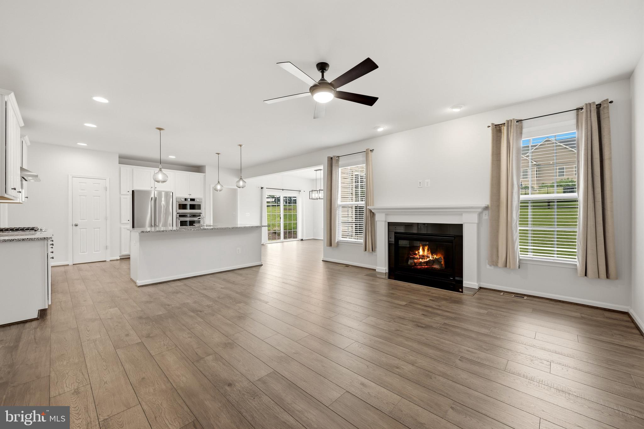 THE BLUFFS AT SLEETER LAKE - Residential