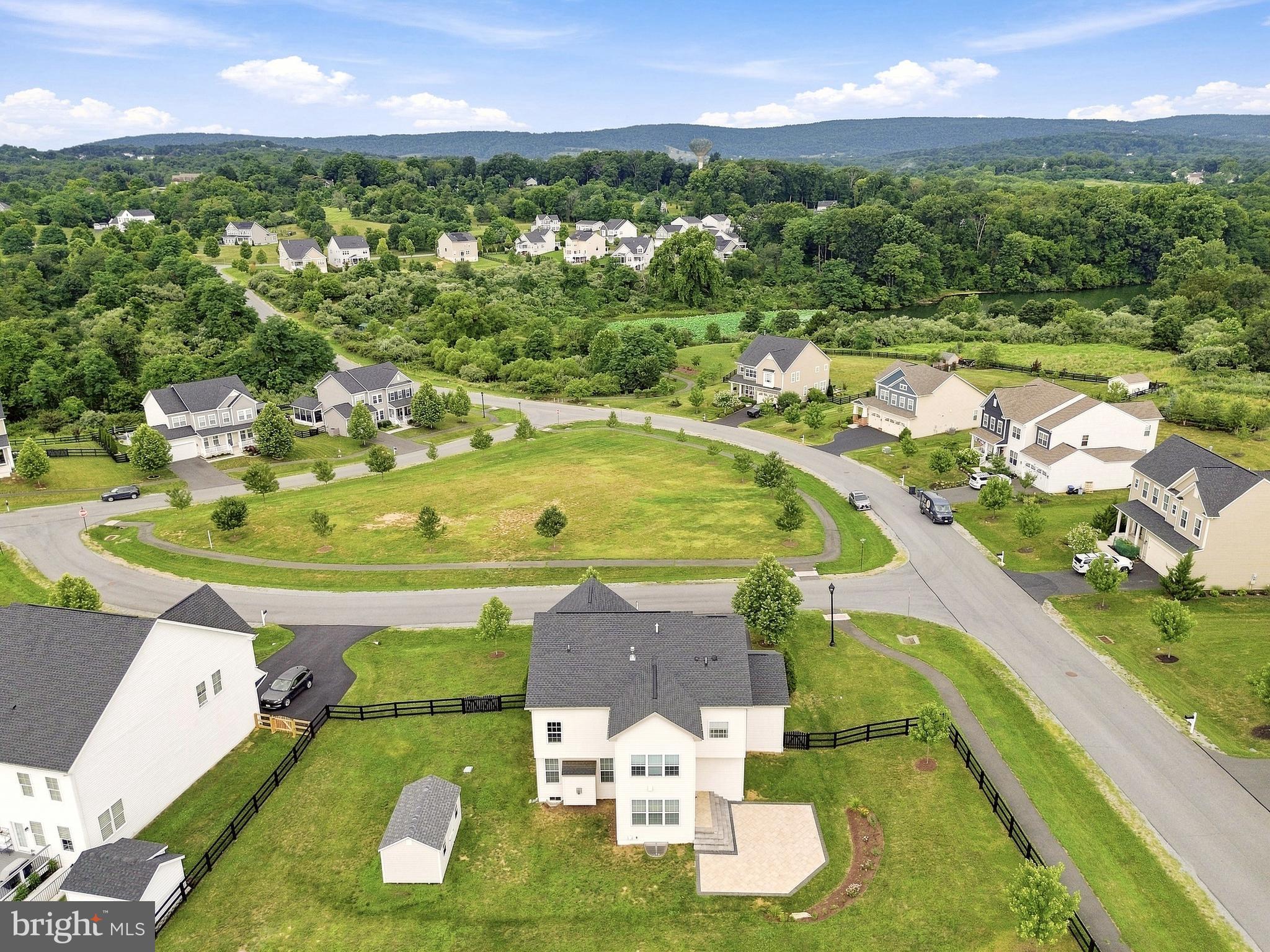THE BLUFFS AT SLEETER LAKE - Residential