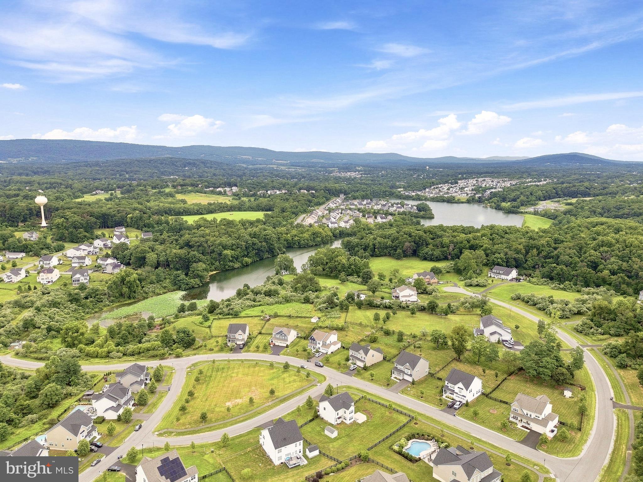 THE BLUFFS AT SLEETER LAKE - Residential