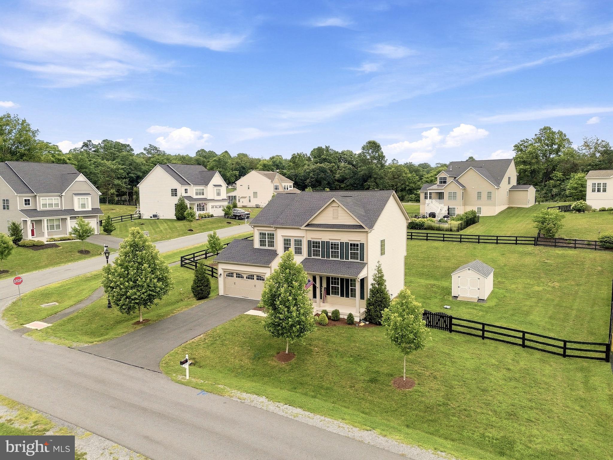THE BLUFFS AT SLEETER LAKE - Residential