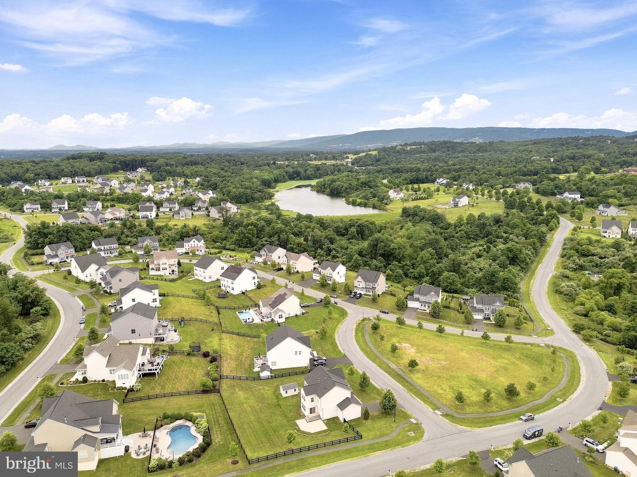 THE BLUFFS AT SLEETER LAKE - Residential
