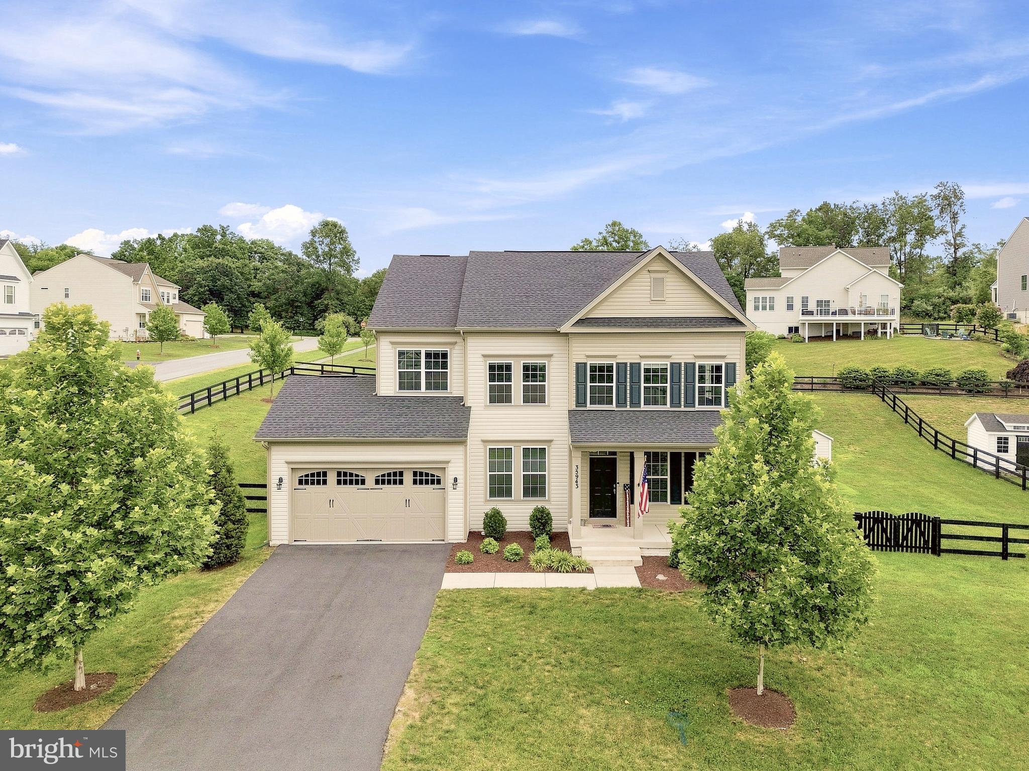 THE BLUFFS AT SLEETER LAKE - Residential
