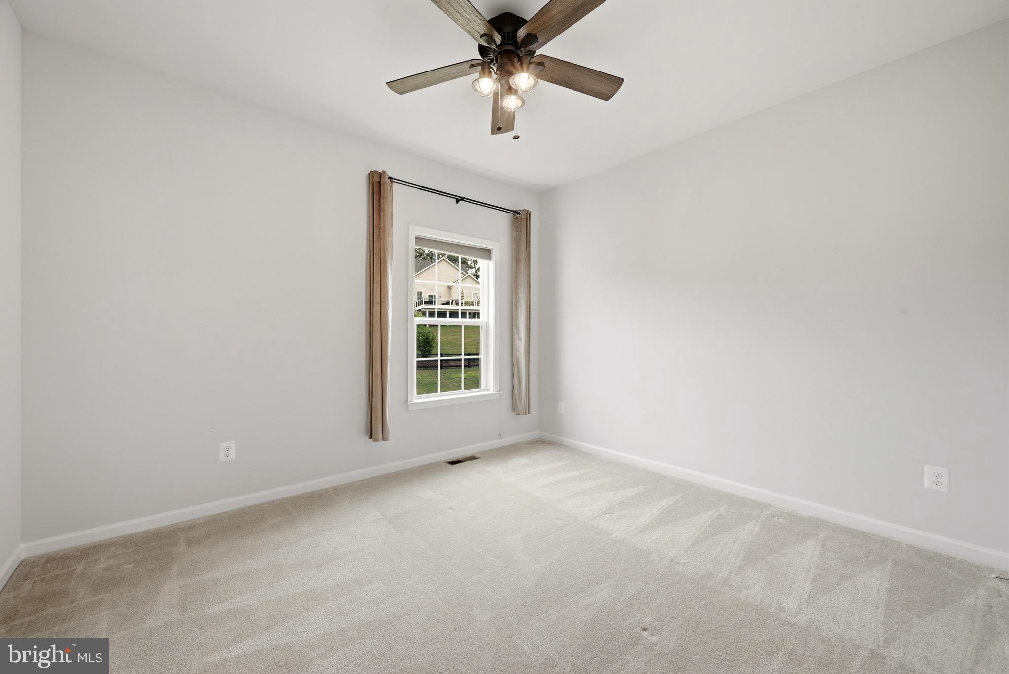 THE BLUFFS AT SLEETER LAKE - Residential