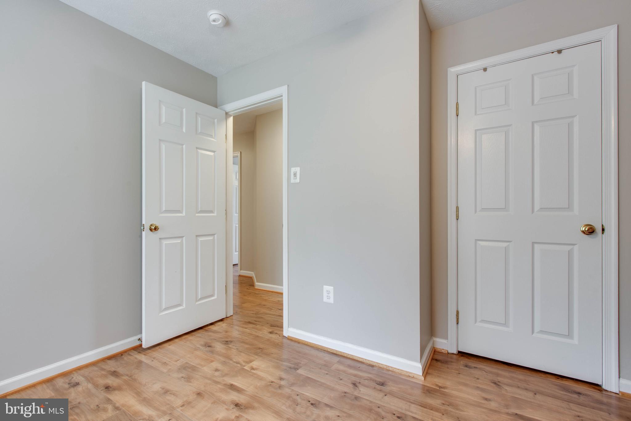 SHEPHERDS GLEN - Residential