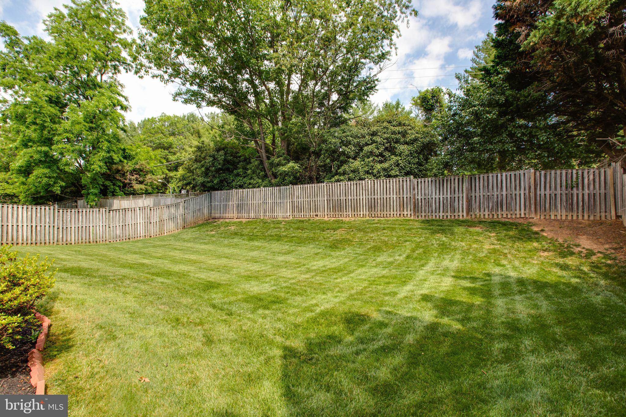 SHEPHERDS GLEN - Residential