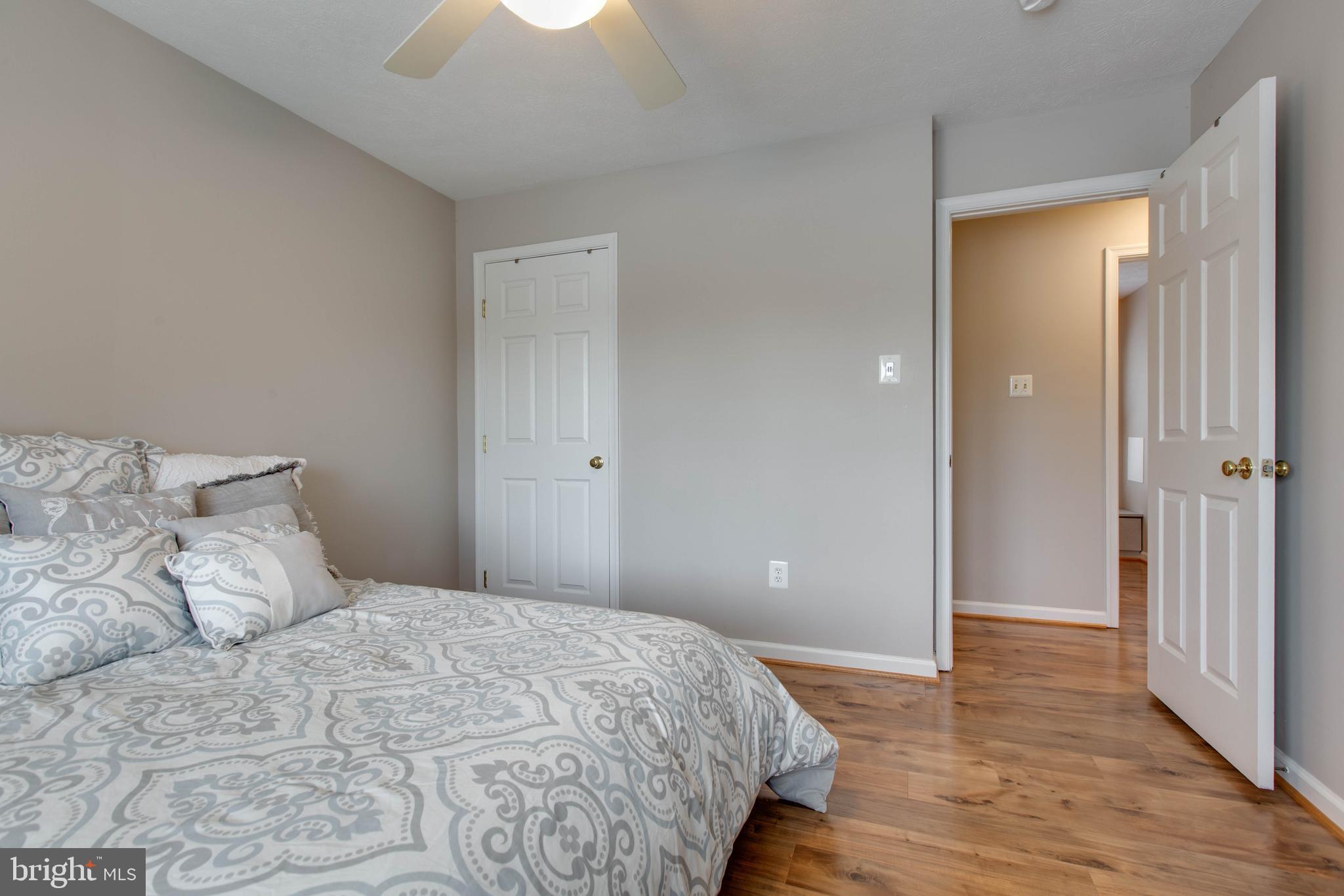 SHEPHERDS GLEN - Residential
