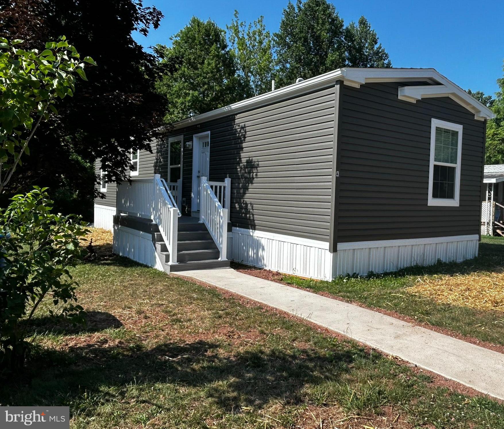 BROOKSIDE MOBILE HOME PK - Residential