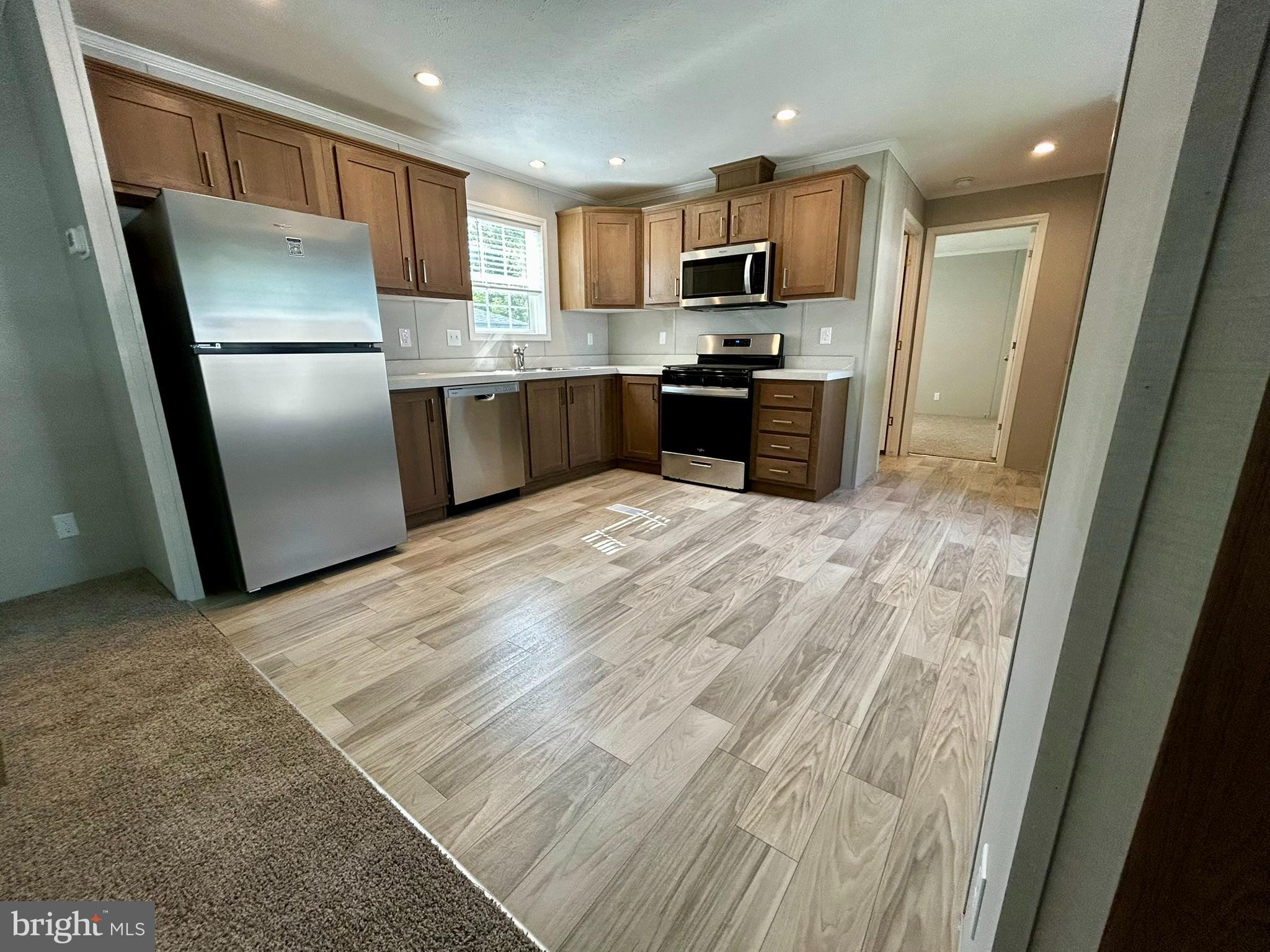 BROOKSIDE MOBILE HOME PK - Residential