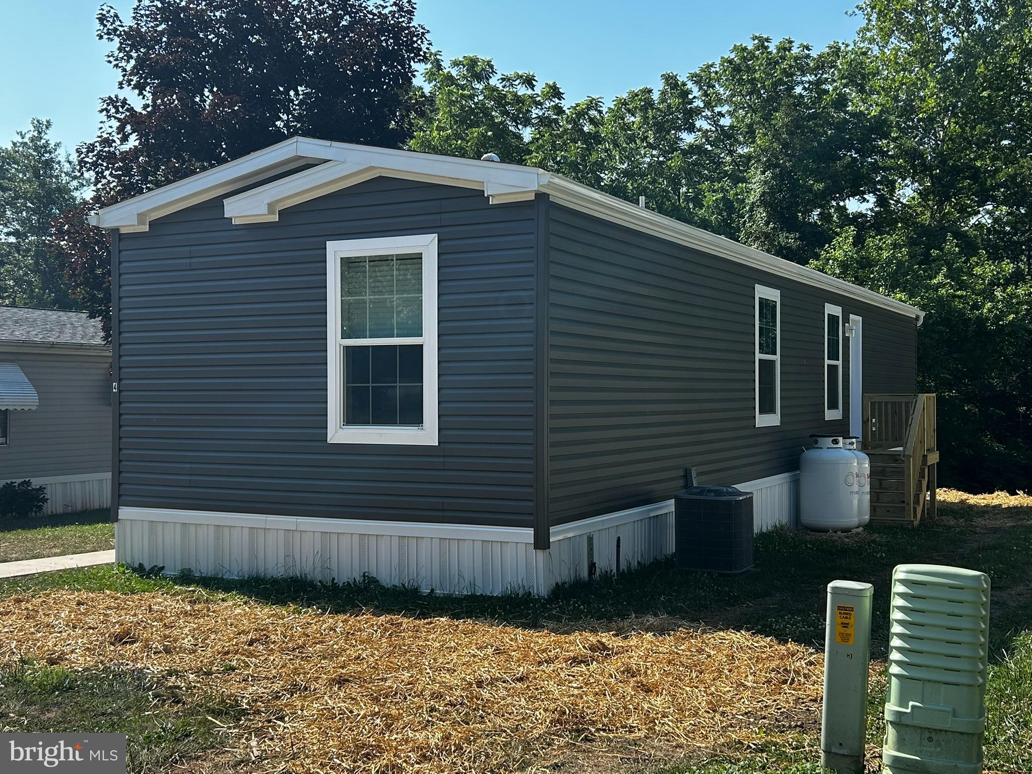 BROOKSIDE MOBILE HOME PK - Residential