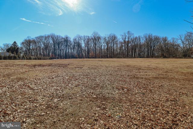 **Opportunity Awaits! Build Your Dream Home or Farm!**
Discover the perfect canvas for your future home in beautiful Conowingo, Maryland! This exceptional 2-acre parcel of cleared land offers an ideal setting for your custom-built home or a charming farm. Enjoy the serene landscape and natural beauty that this piece of property provides, all while being conveniently located near local amenities. Conowingo is known for is picturesque landscapes and friendly community. Enjoy outdoor activities such as hiking, fishing, and bird-watching at the nearby Susquehanna River and state parks. With a small-town feel and convenient access to larger cities, you'll have the best of both worlds.