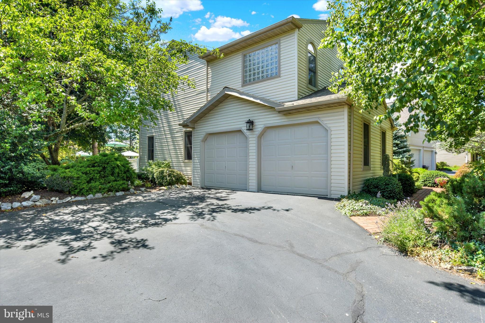 PARKSIDE ESTATES - Residential