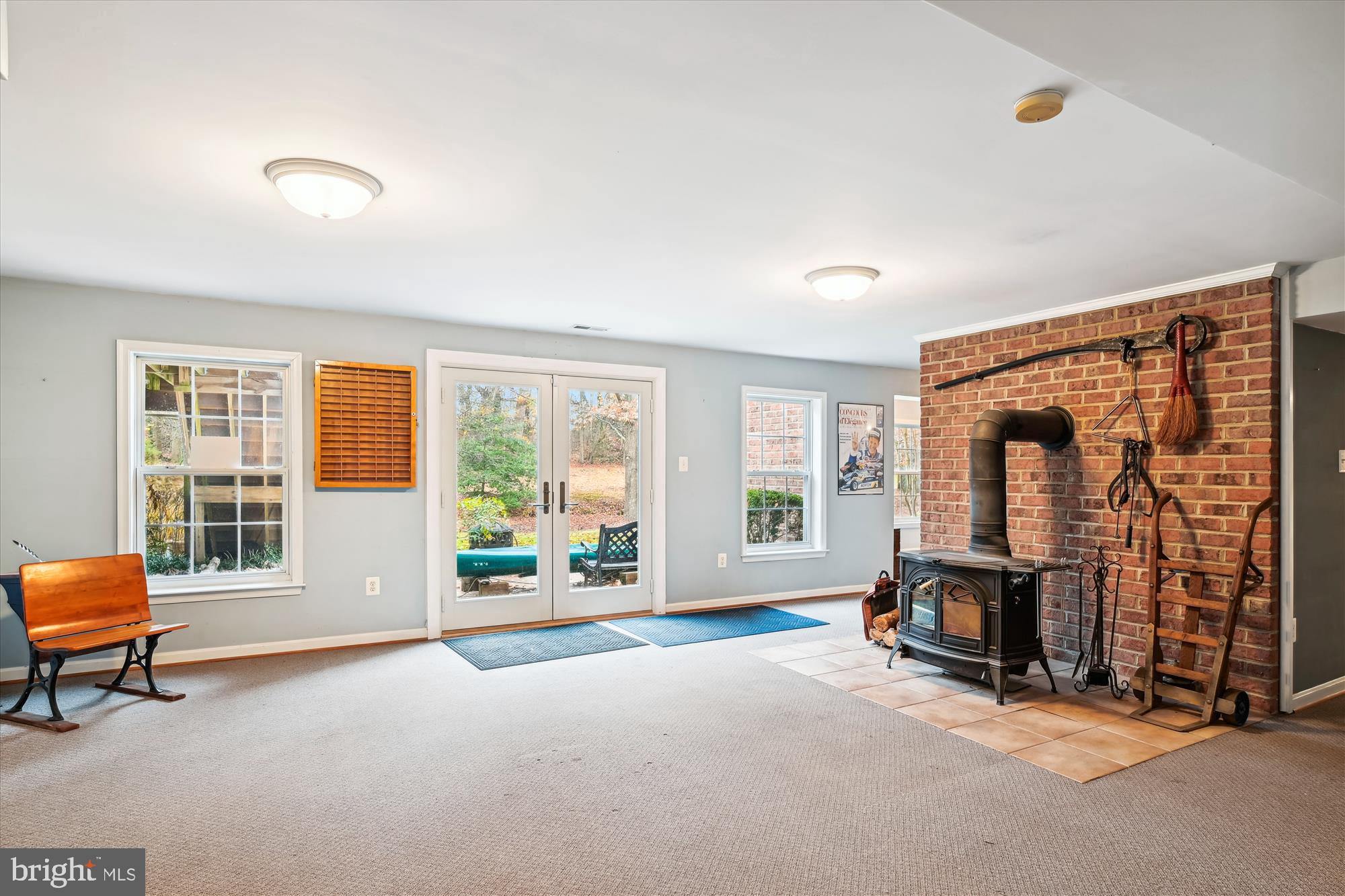 DAVIDSONVILLE - Residential