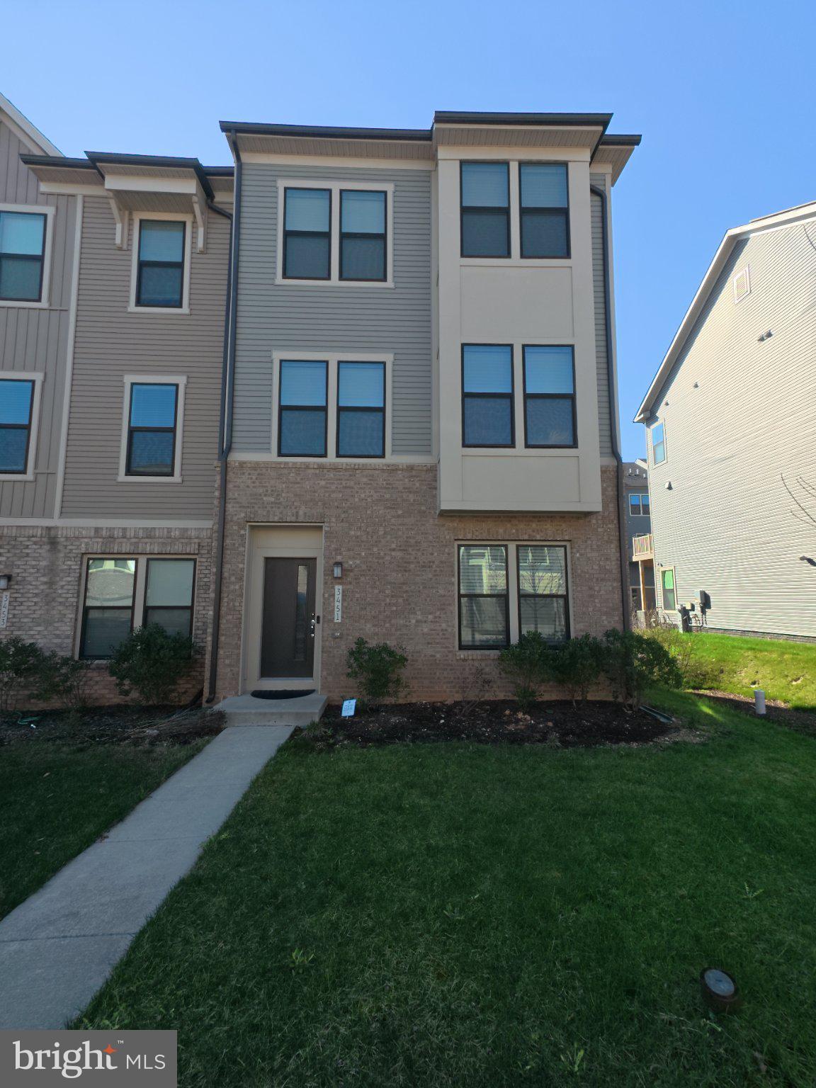 WATERSHED - Residential Lease