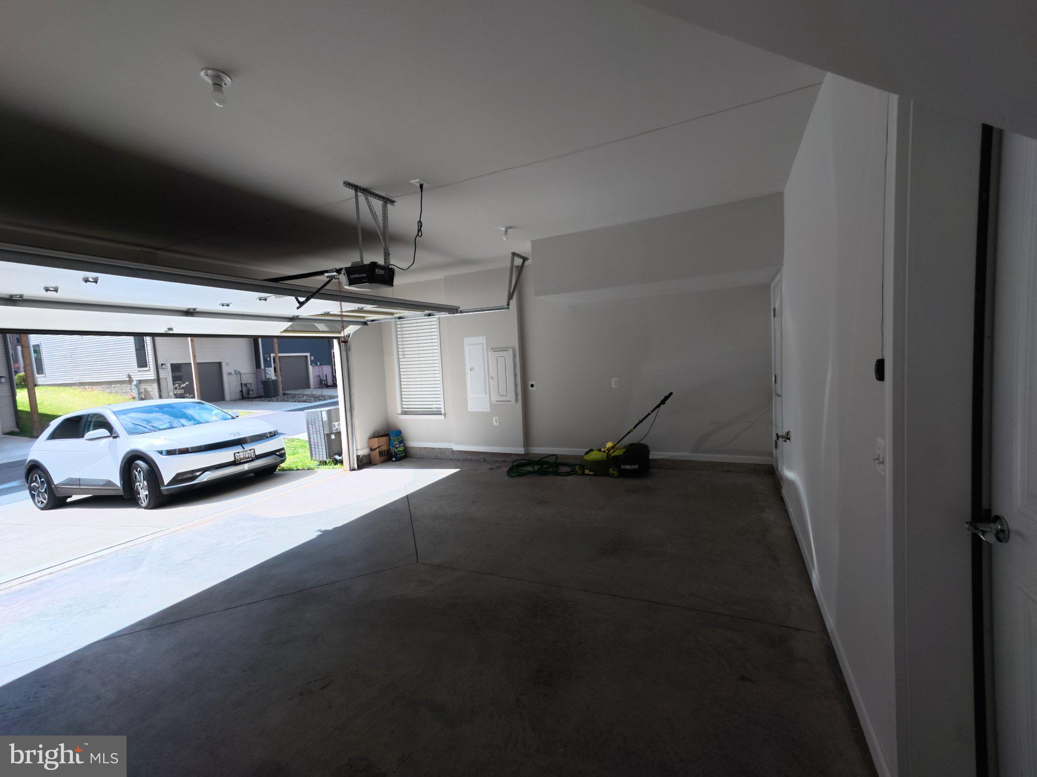 WATERSHED - Residential Lease