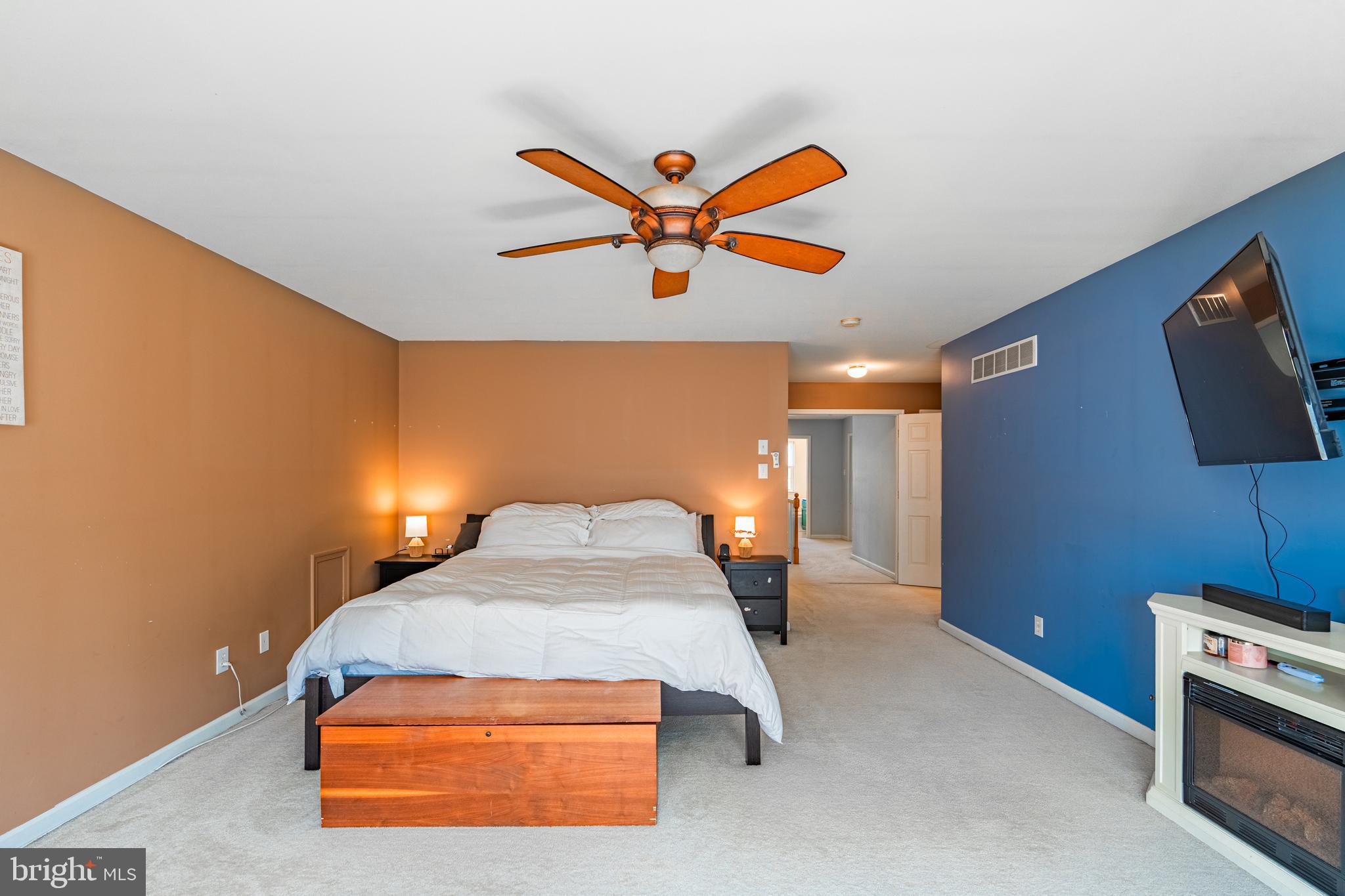 CHESTNUT GROVE - Residential
