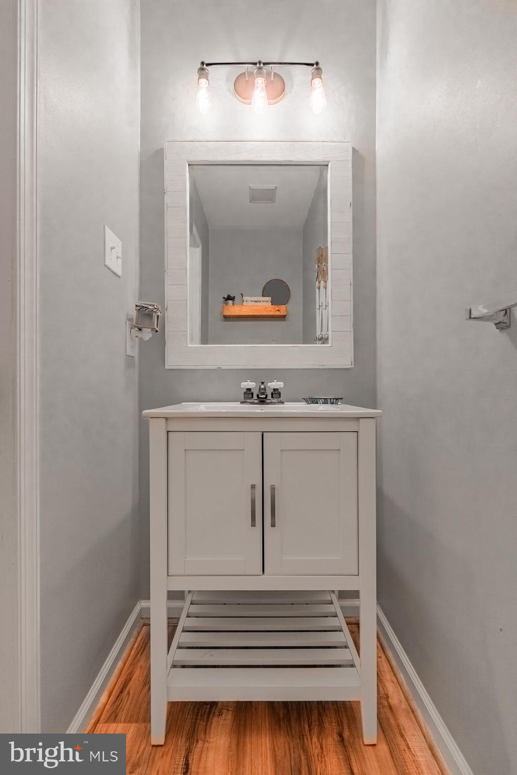 CHESTNUT GROVE - Residential