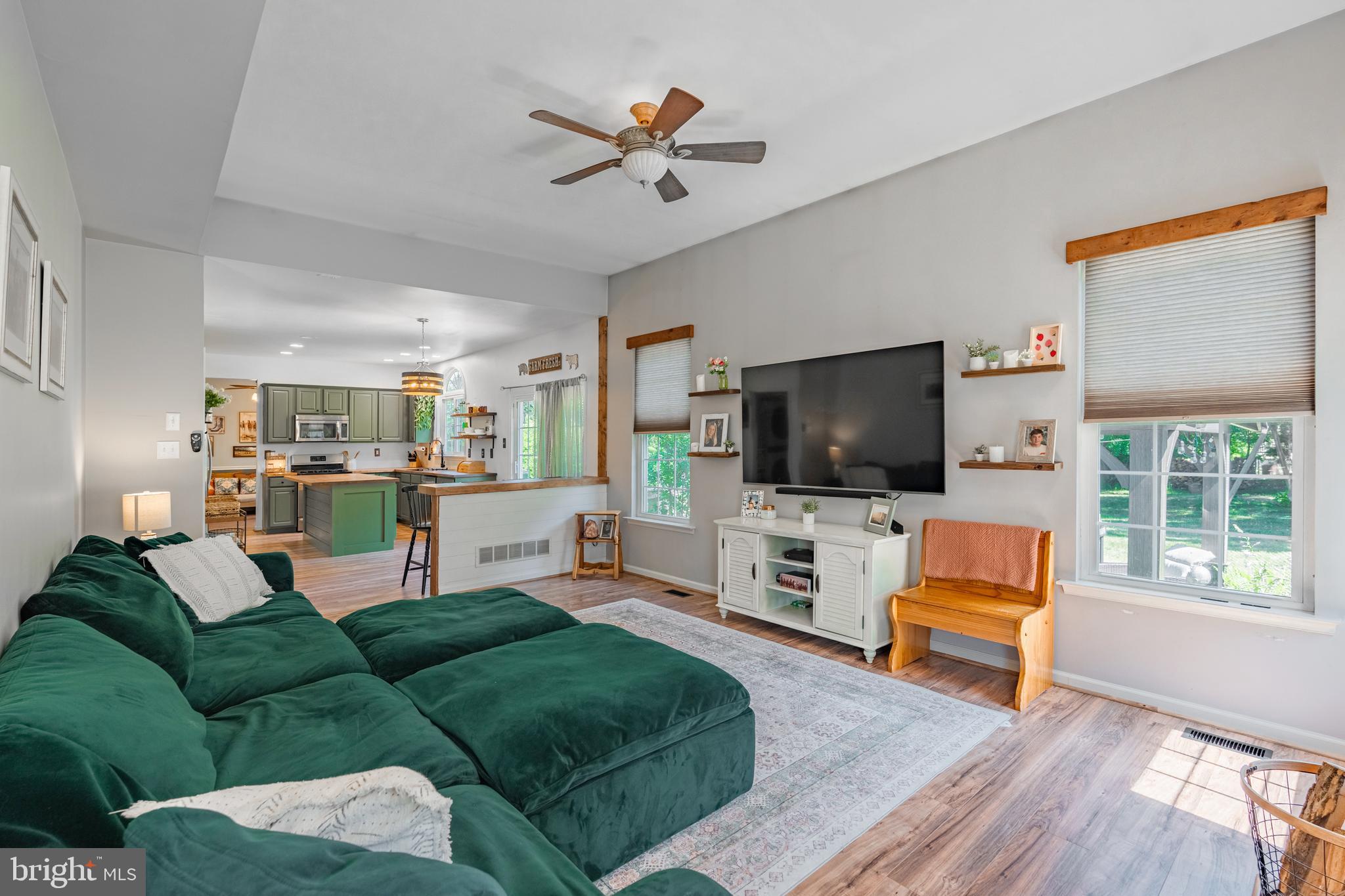 CHESTNUT GROVE - Residential